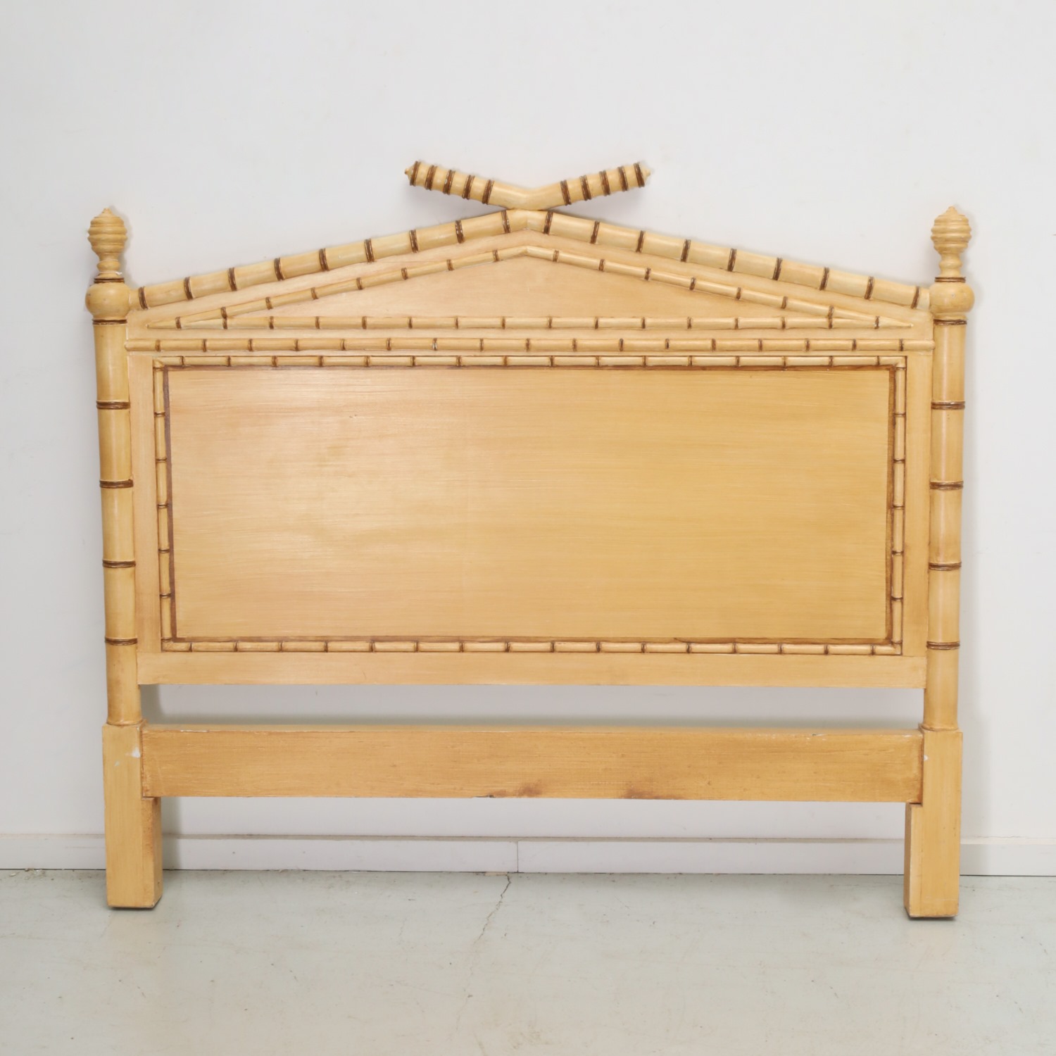 AESTHETIC STYLE BAMBOO HEADBOARD 3619d0