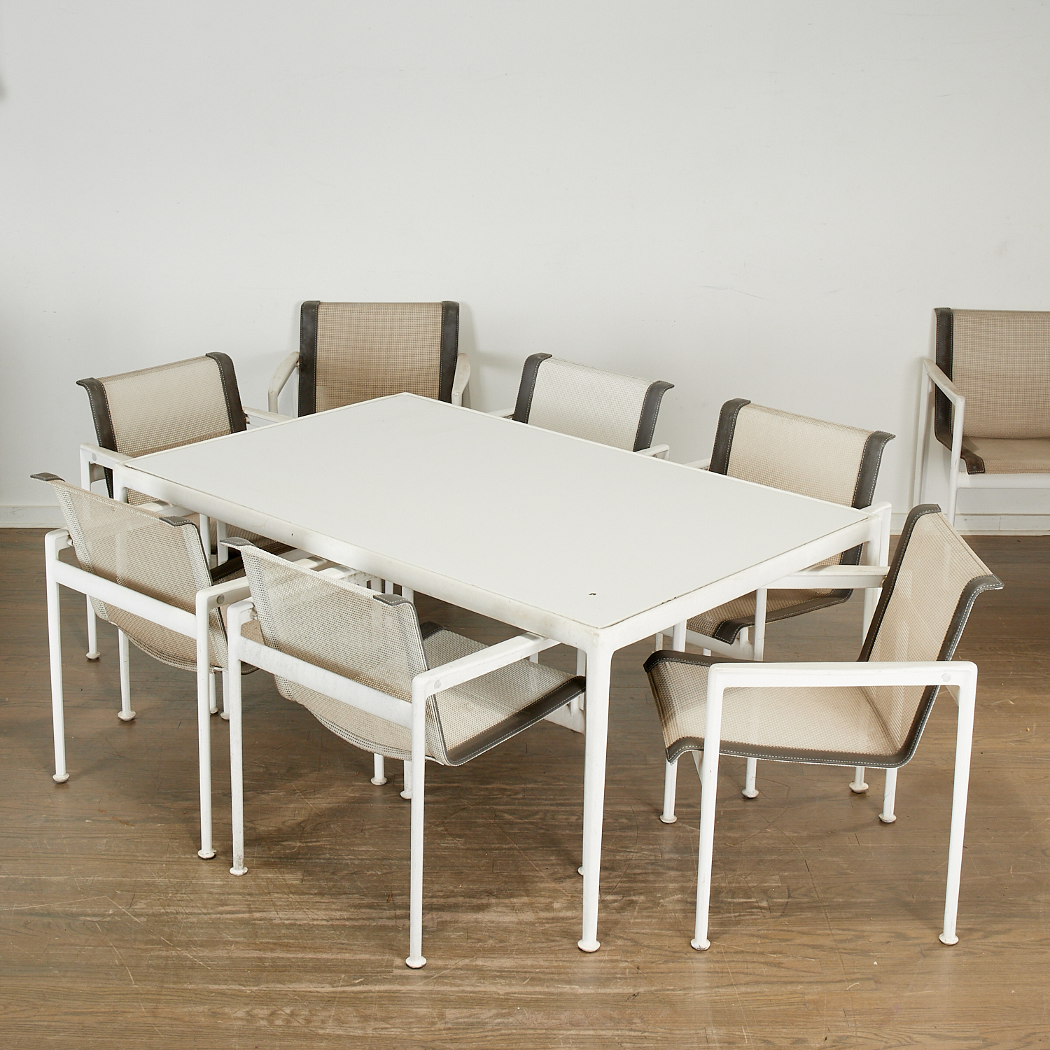 RICHARD SCHULTZ, DINING TABLE AND