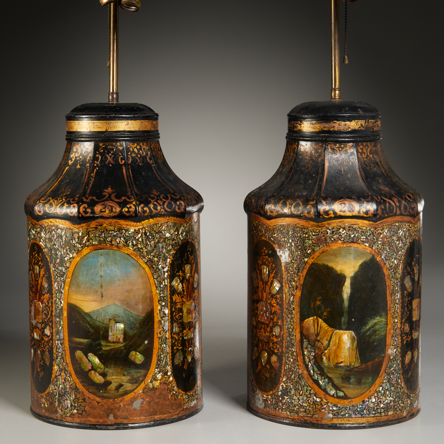  2 ENGLISH TOLE TEA CANISTER LAMPS  361bae