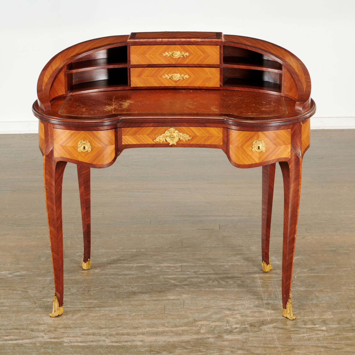 FINE LOUIS XV STYLE ORMOLU MOUNTED