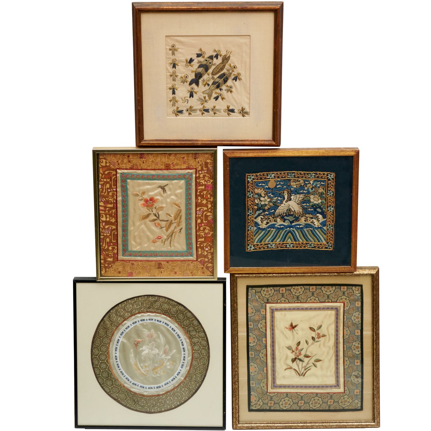 5 CHINESE FRAMED EMBROIDERED 361d30