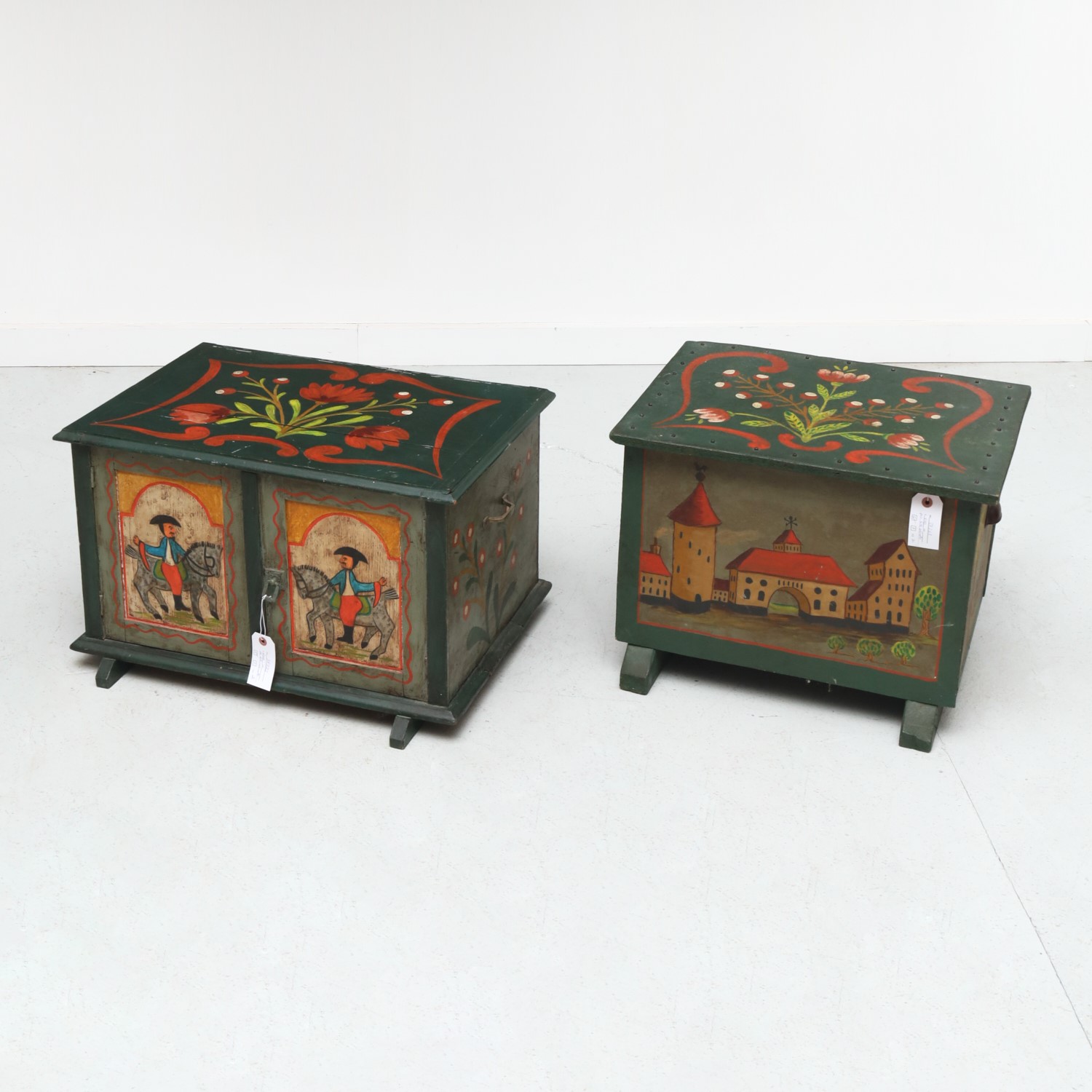  2 FOLK ART STYLE PAINTED CHESTS 361d61