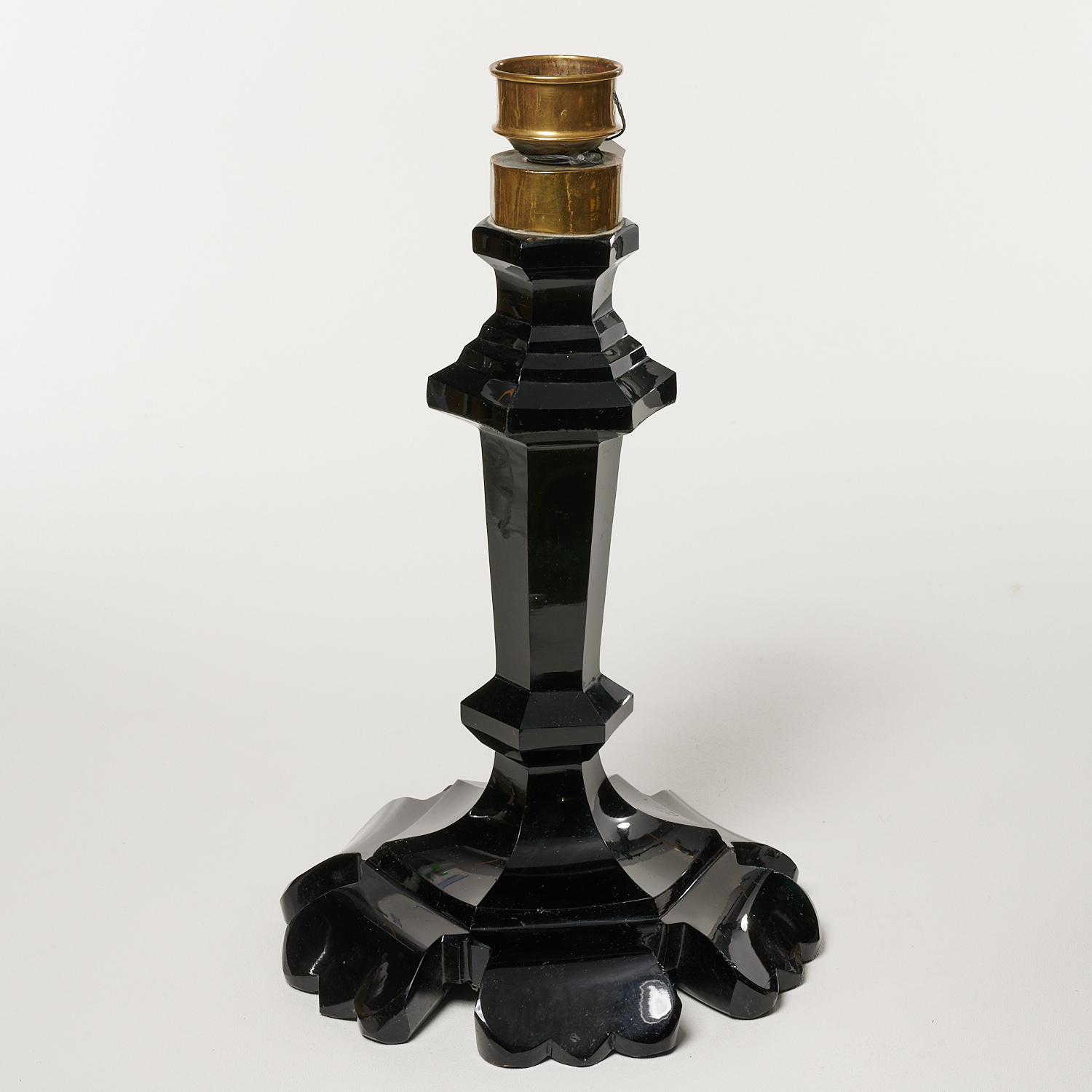 LARGE VICTORIAN FACETED BLACK GLASS