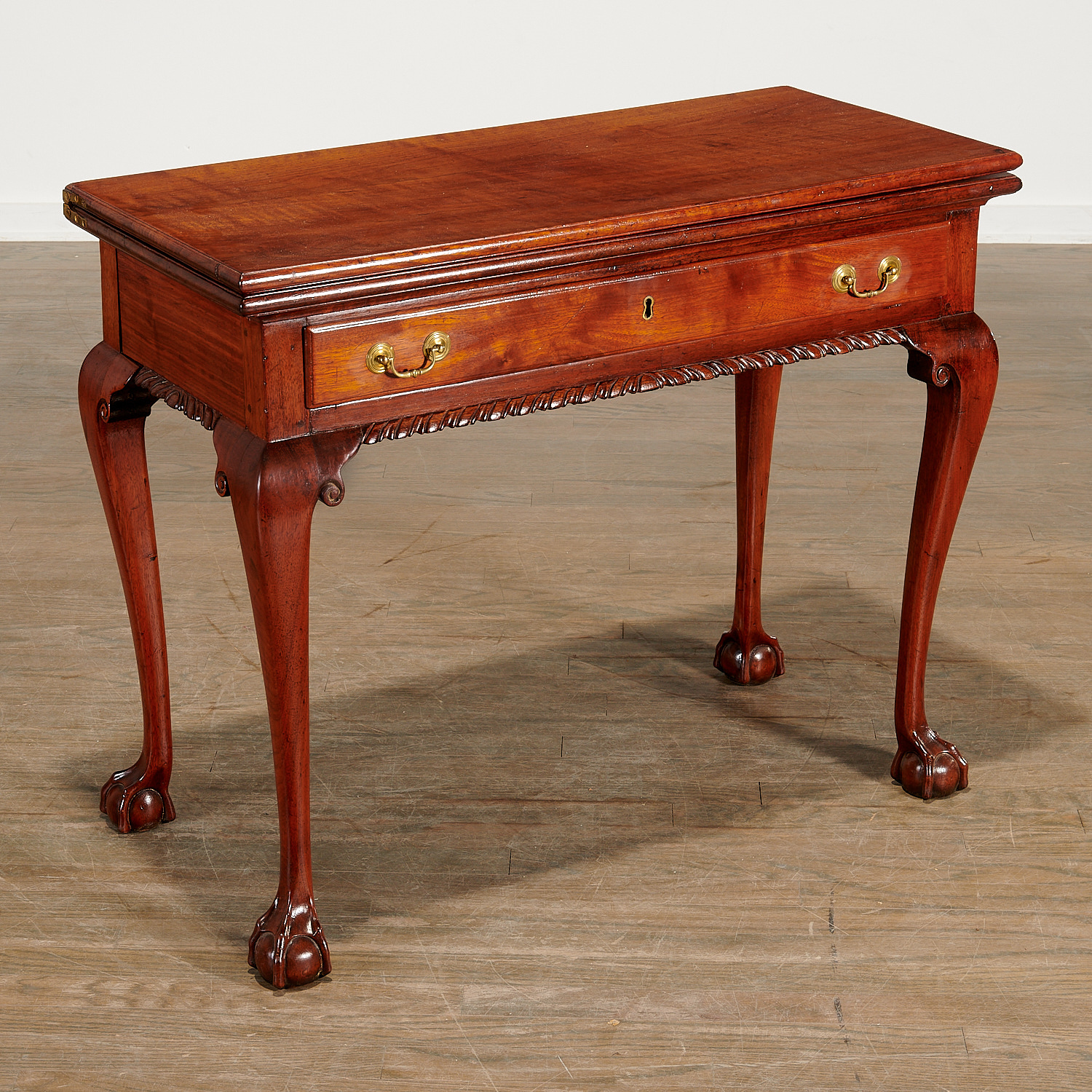 AMERICAN CHIPPENDALE CARVED WALNUT 362386