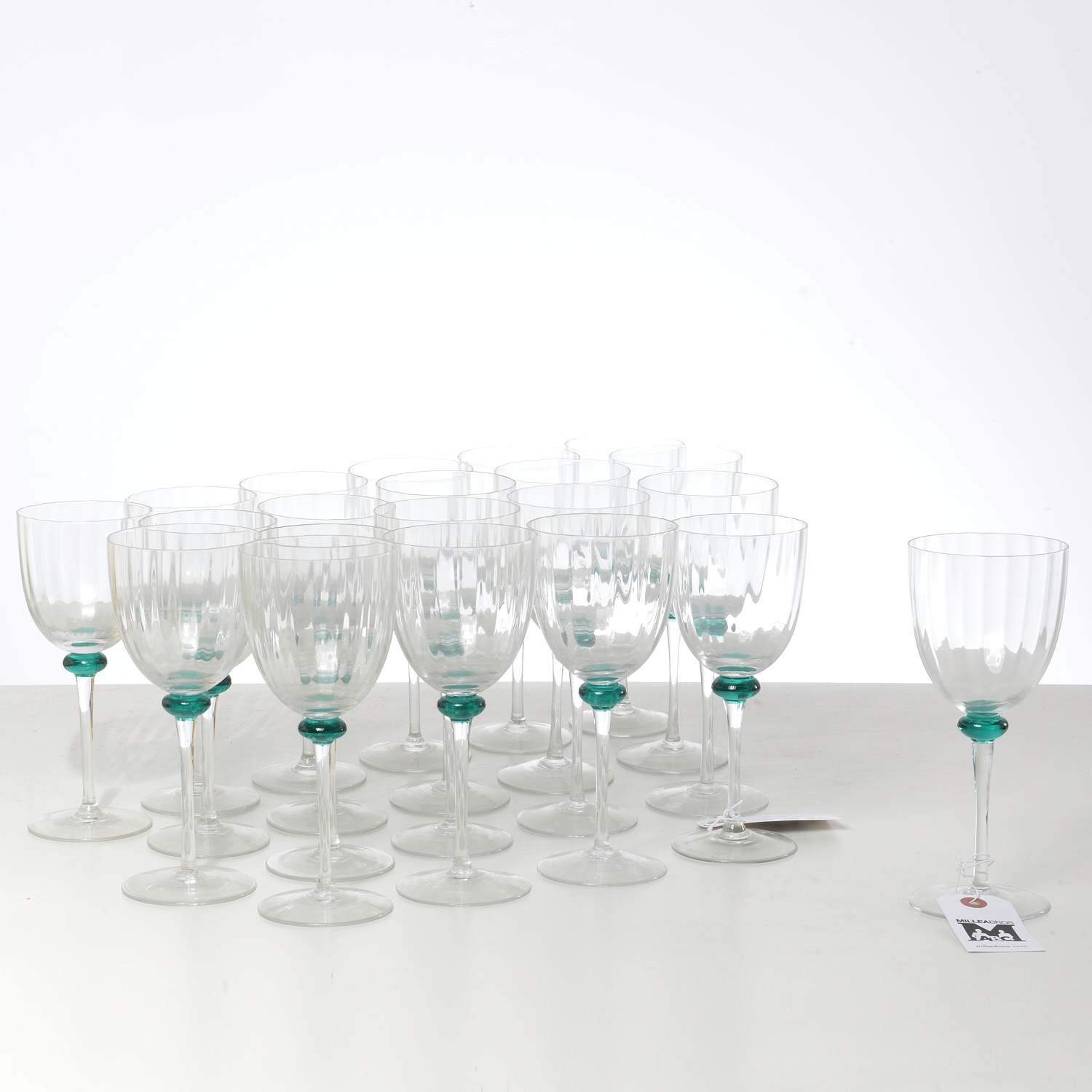 ITALIAN MODERNIST STEMWARE SERVICE 36254a