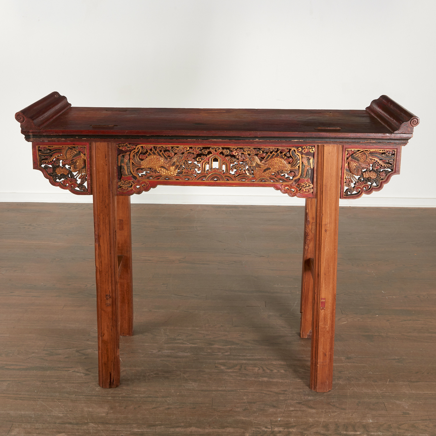 CHINESE CARVED ALTAR TABLE Qing 3625a2