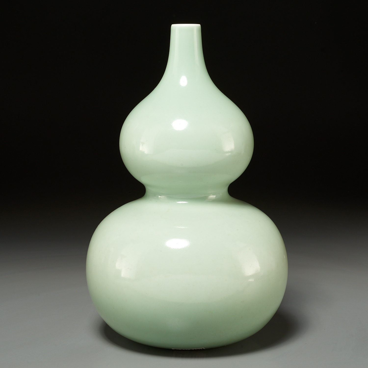 CHINESE CELADON DOUBLE GOURD VASE 3625a8