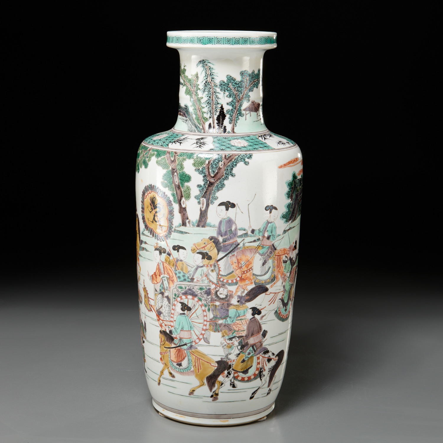 CHINESE FAMILLE VERTE ROULEAU VASE 3625b4