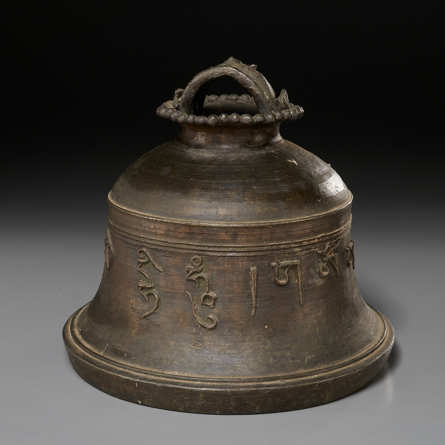 SINO TIBETAN BRONZE TEMPLE BELL 3625d6