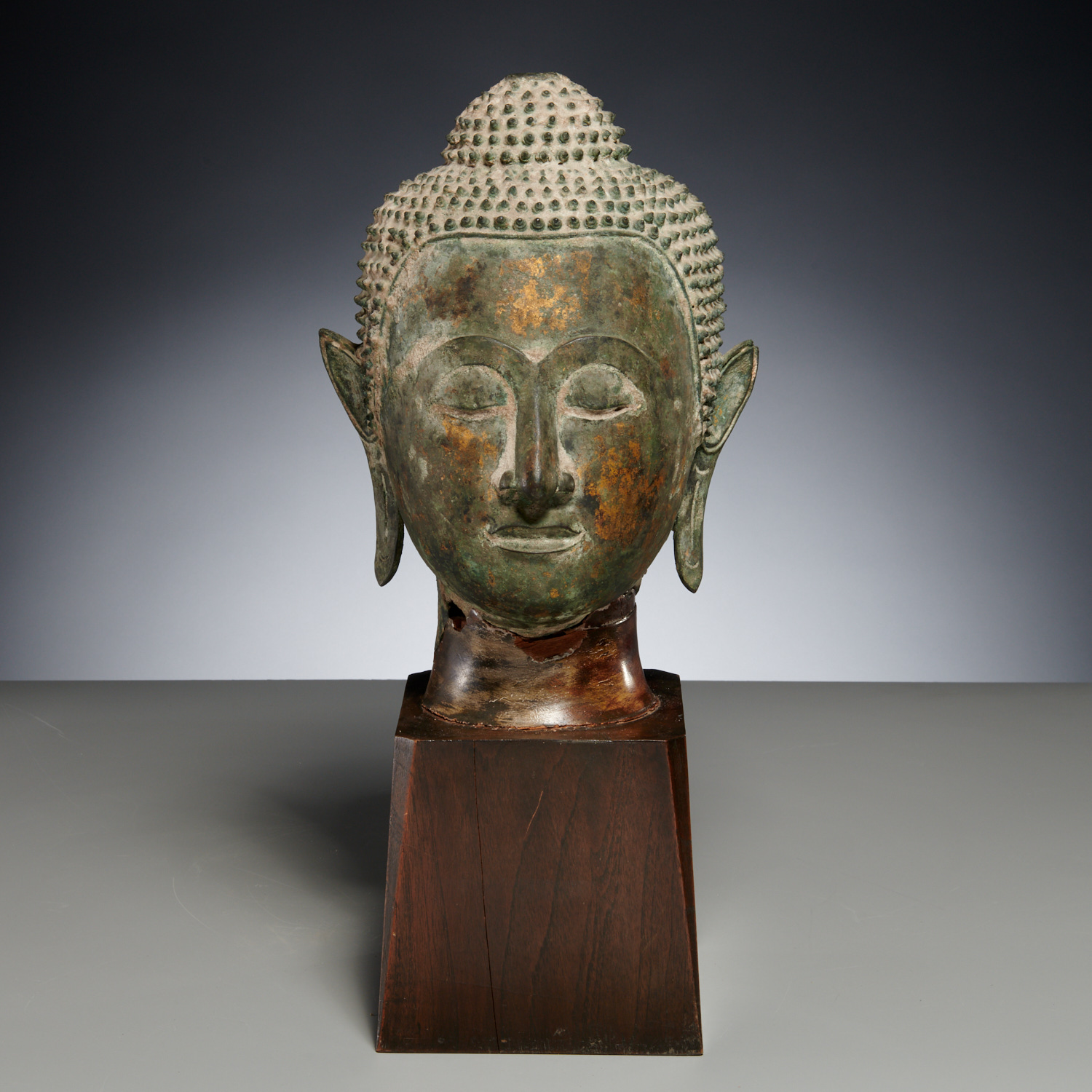 SOUTHEAST ASIAN LIFE-SIZE BRONZE