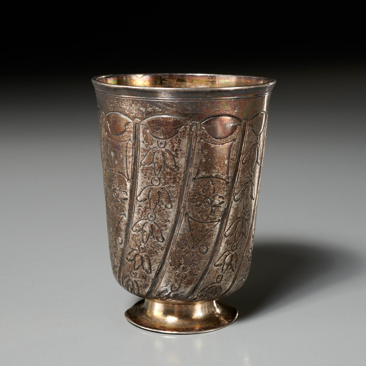 18TH C. RUSSIAN SILVER BEAKER c.