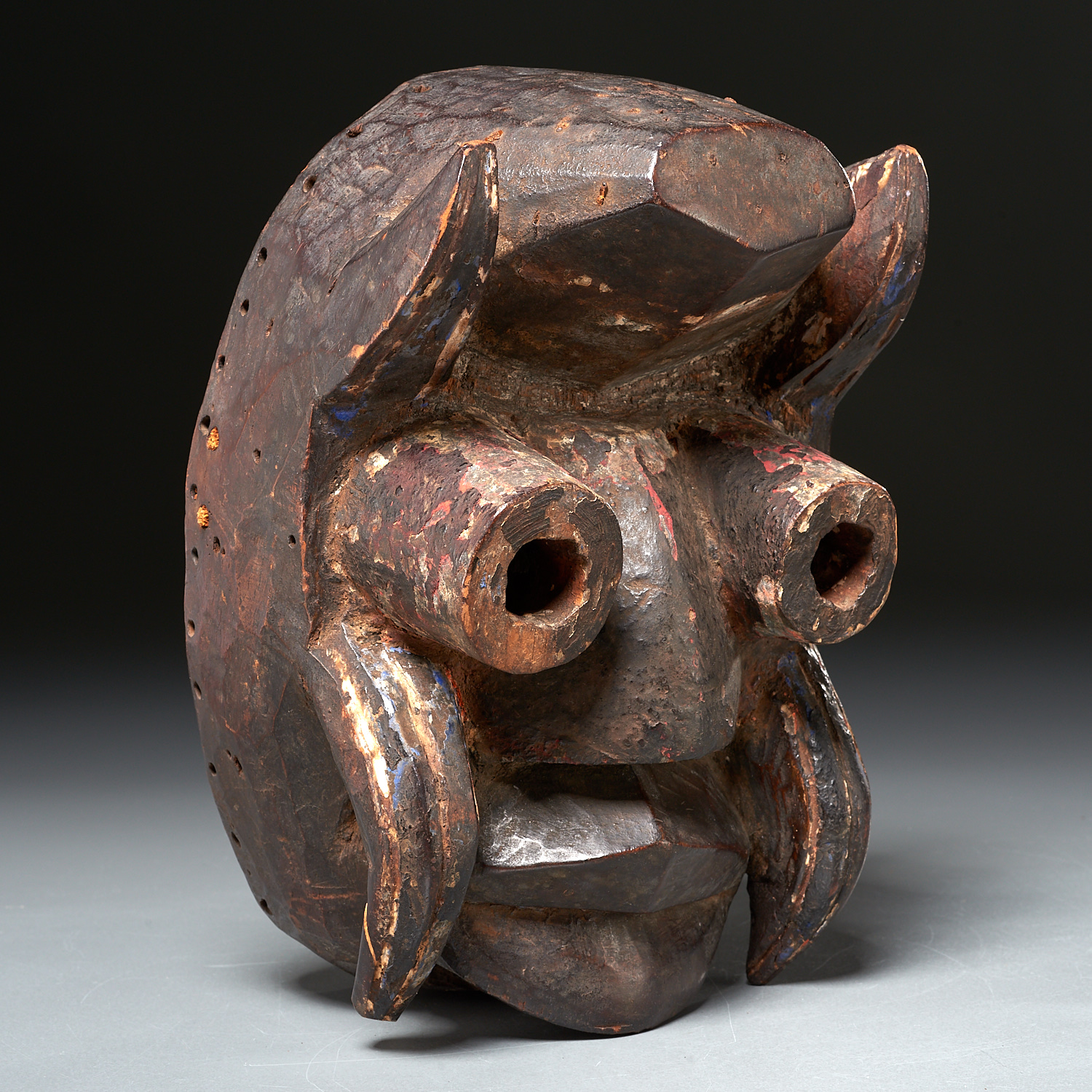 GUERE-WOBE PEOPLES, CARVED MASK, EX-MUSEUM