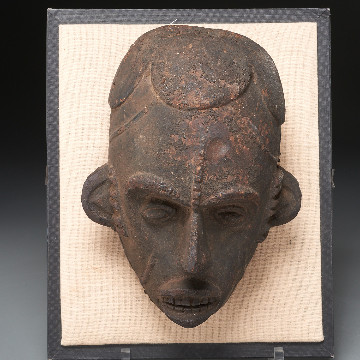 IDOMA PEOPLES, CARVED MASK, EX-MUSEUM