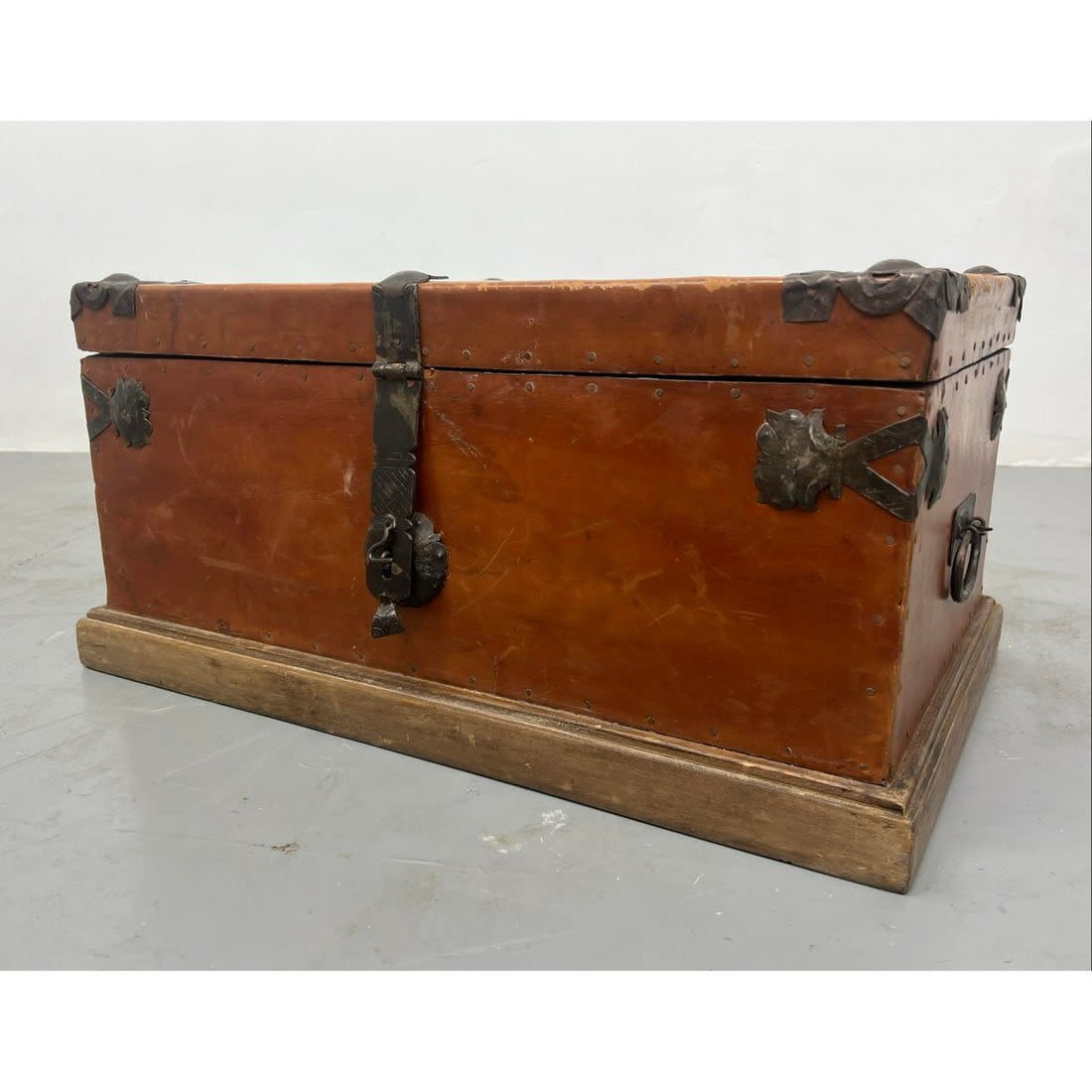 Leather Clad Pine Chest with Hammered 362a91