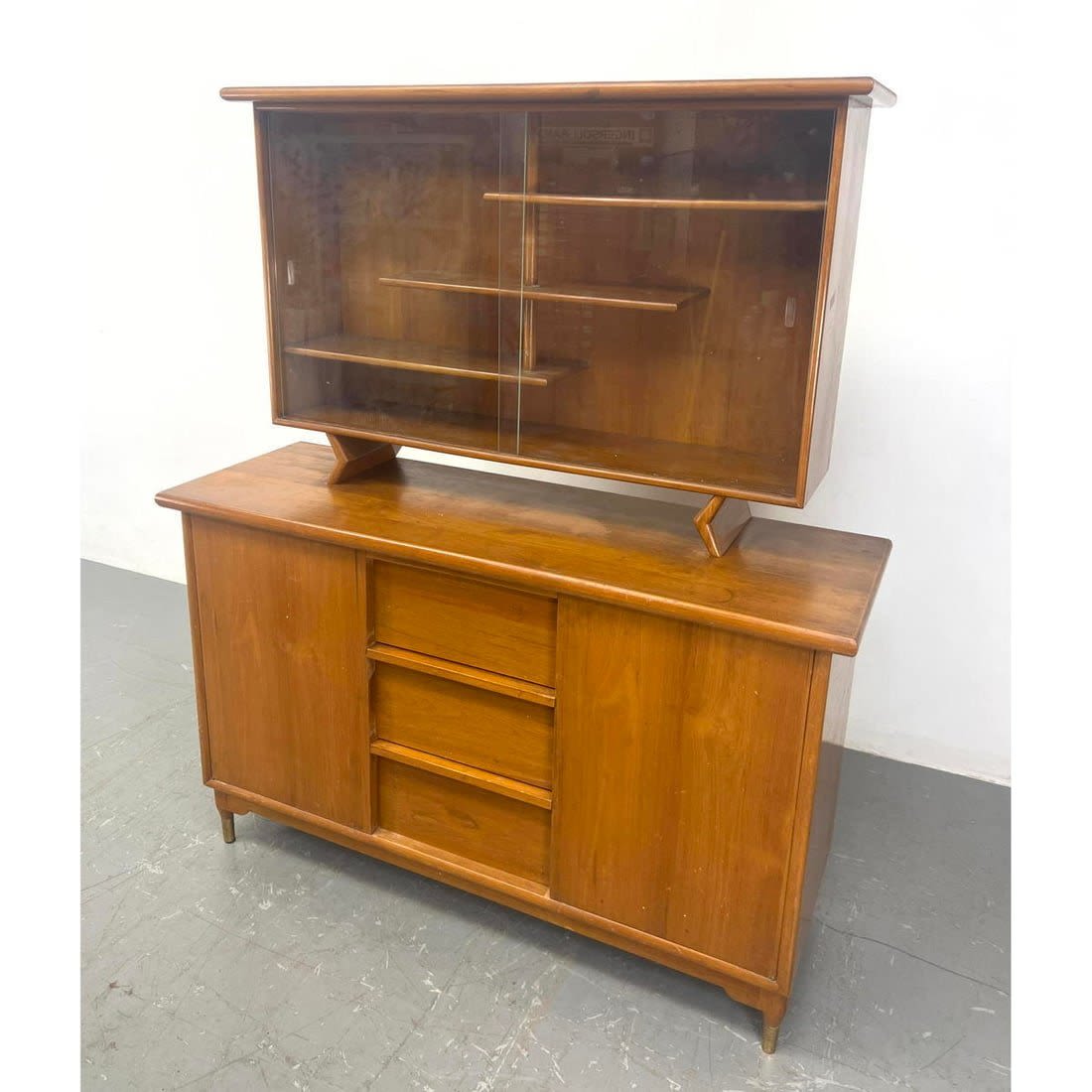 2 Part Mid Century Modern Display 362ae9