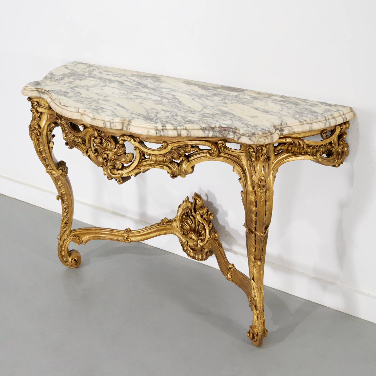 GOOD ANTIQUE LOUIS XV STYLE GILTWOOD