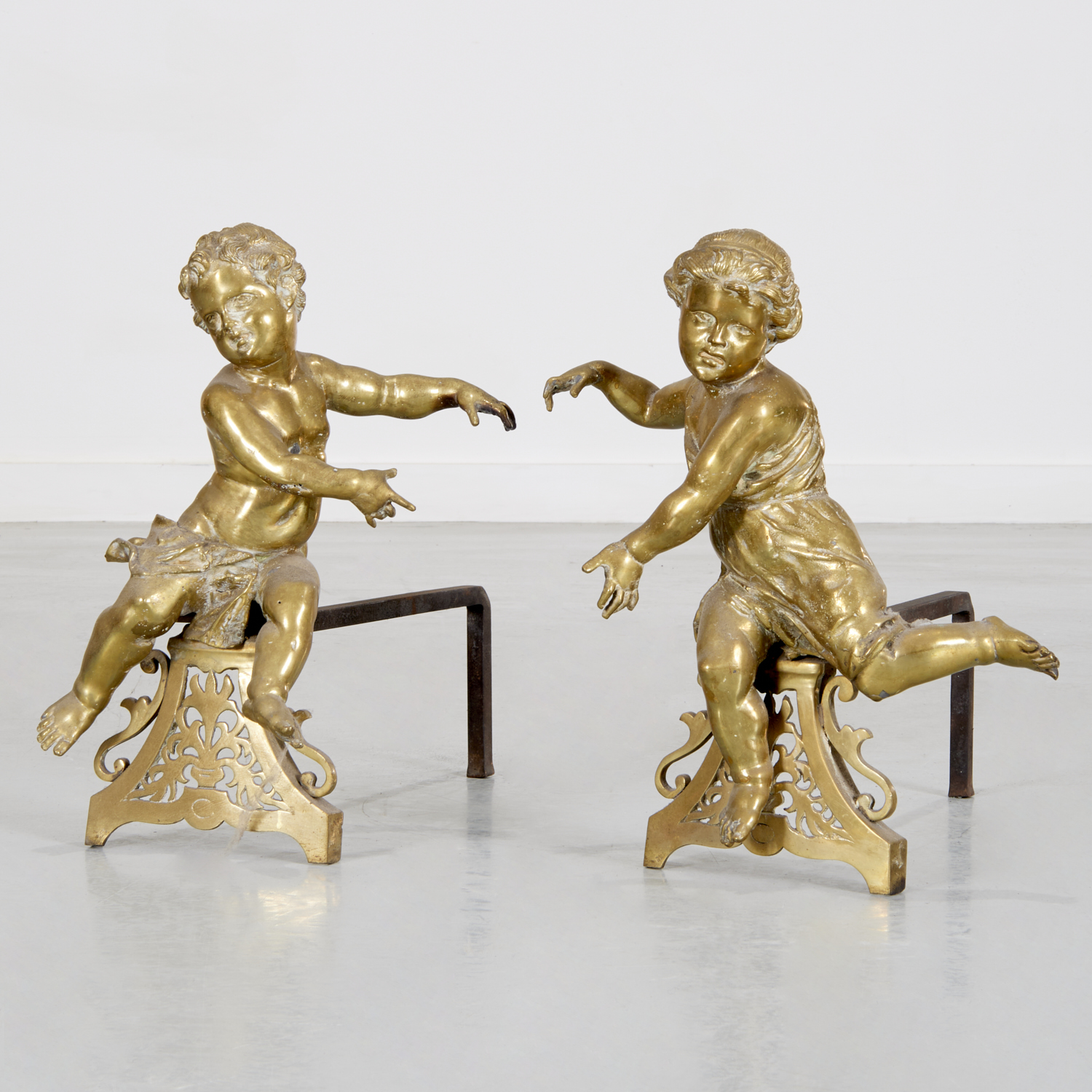 PAIR LARGE NAPOLEON III CHERUB 360501