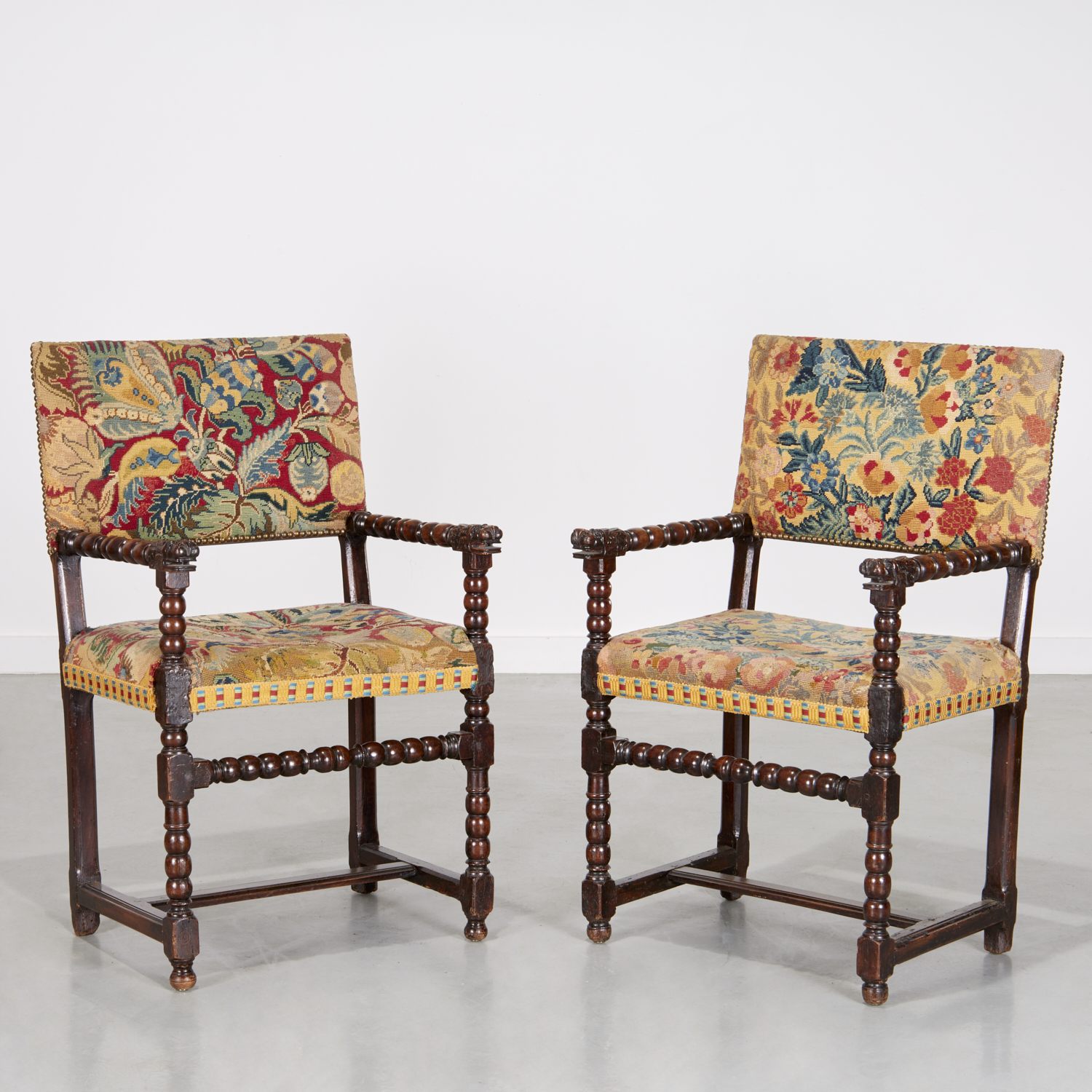 PAIR CONTINENTAL BAROQUE TAPESTRY 36055a