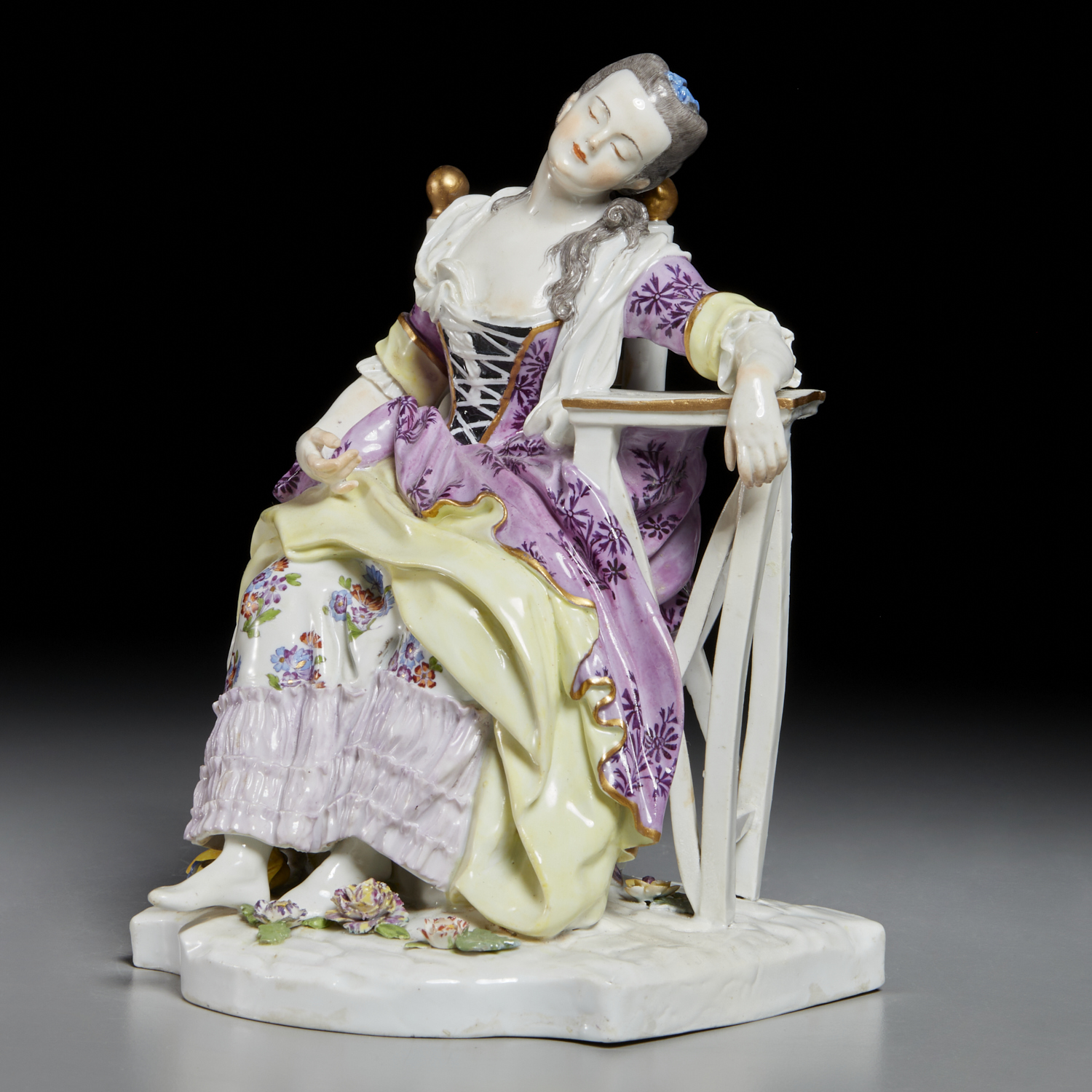 EARLY MEISSEN FIGURE OF LA BELLE 3606c1