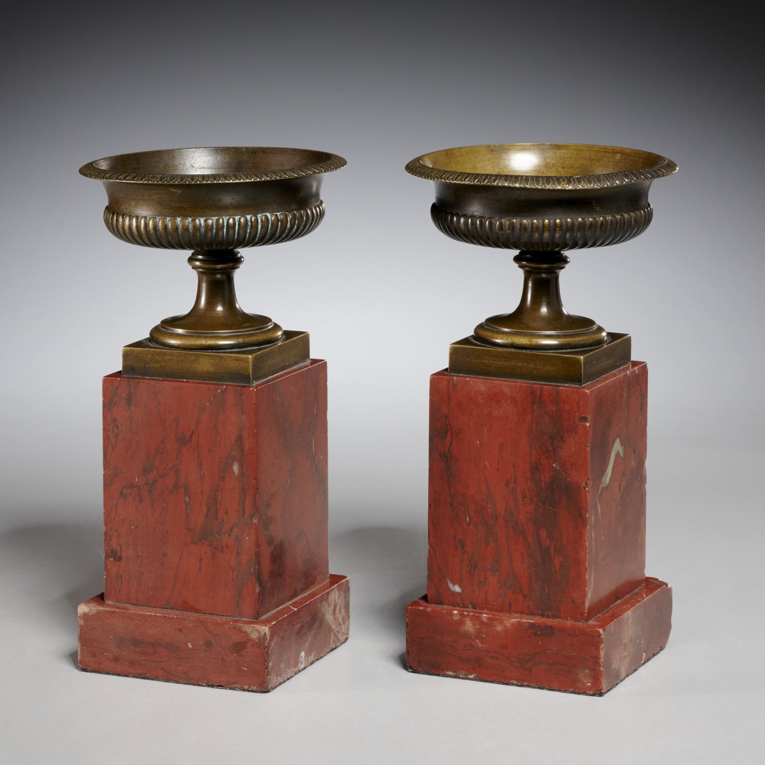 PAIR RESTAURATION BRONZE AND ROUGE
