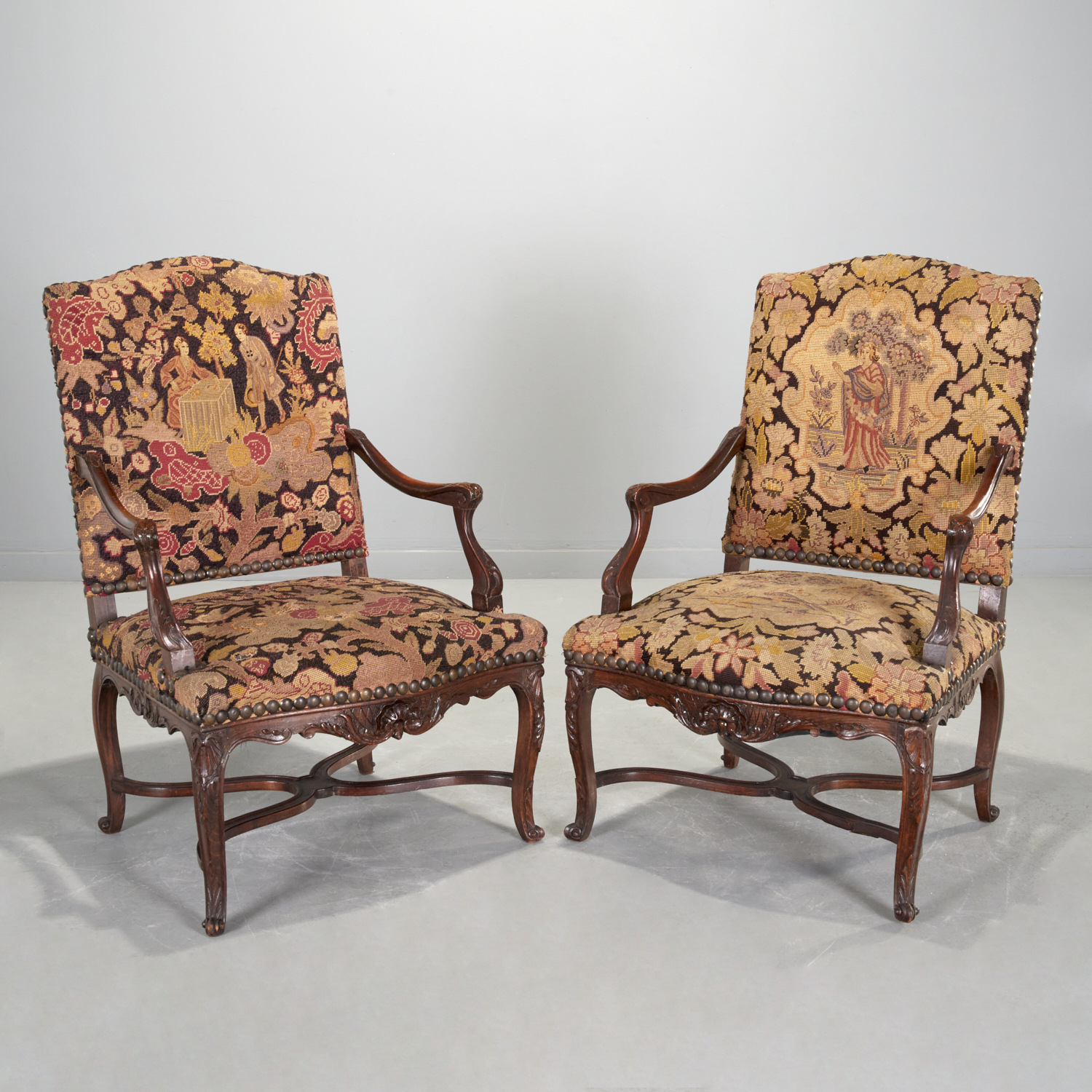 PAIR LOUIS XV STYLE TAPESTRY FAUTEUILS 36071d