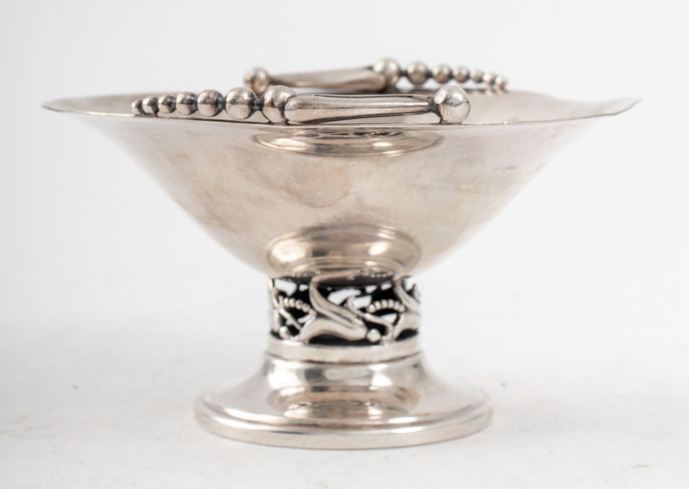 CARTIER STERLING FOOTED BOWL STYLE