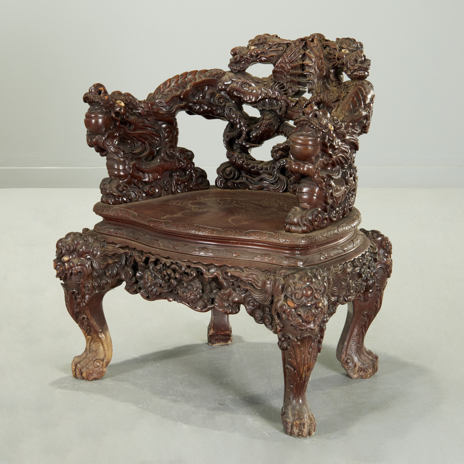 CHINESE EXPORT CARVED AND INLAID DRAGON