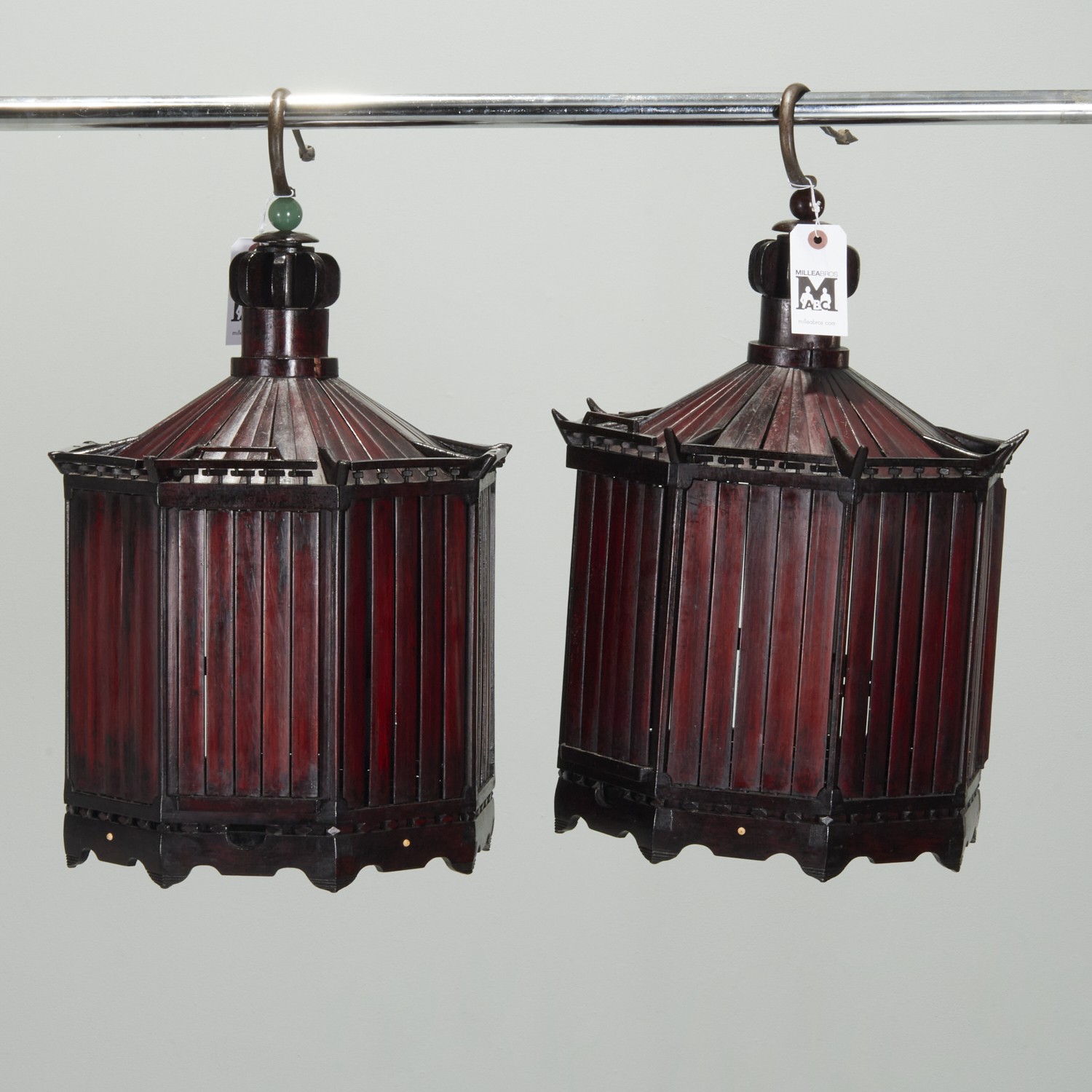 PAIR VINTAGE CHINESE BAMBOO LANTERN 36091a