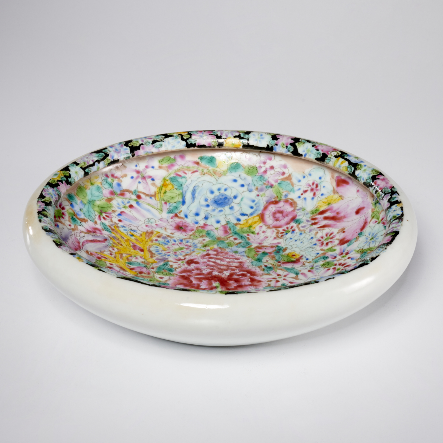 CHINESE MILLEFLEUR PORCELAIN SHALLOW