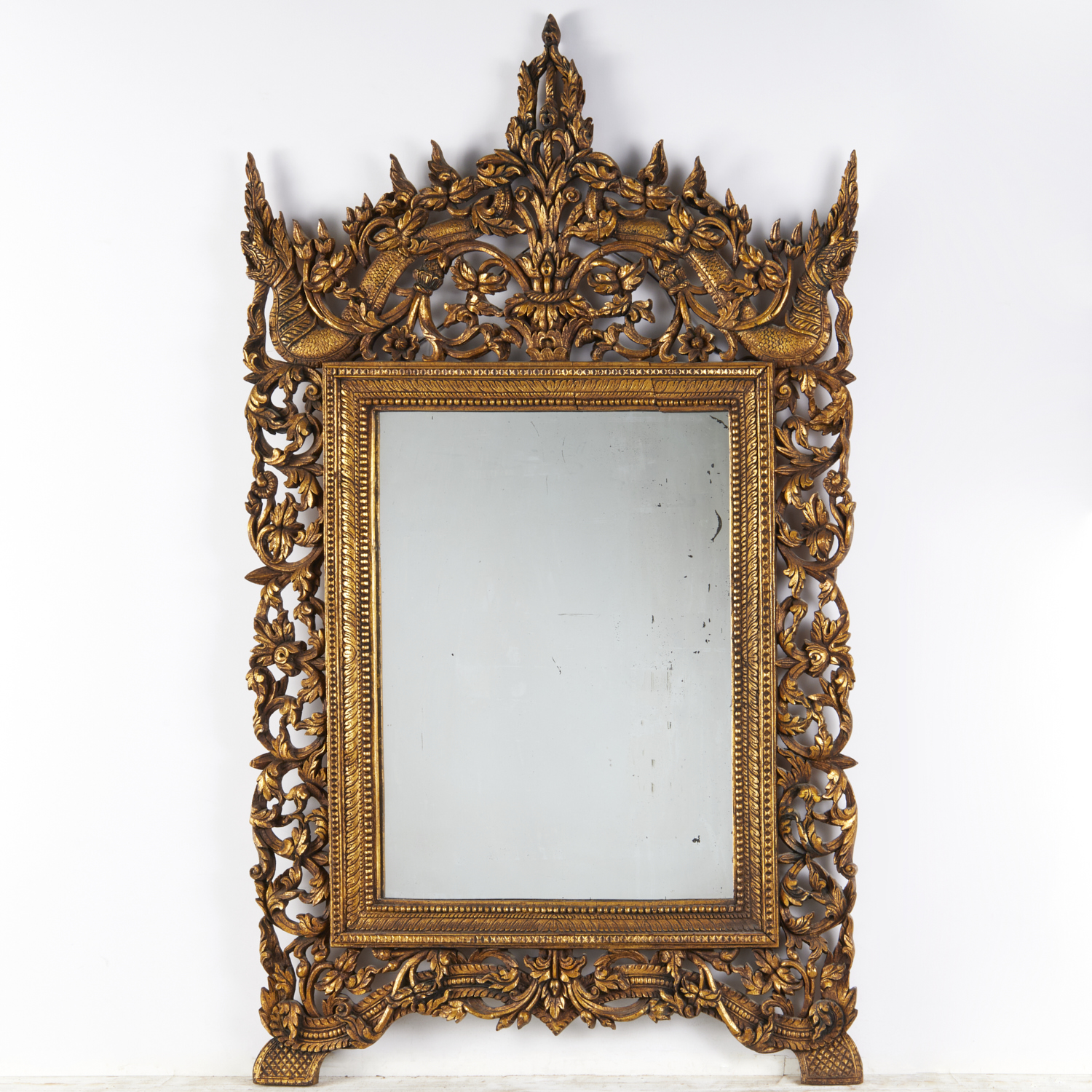 THAI BANGKOK PERIOD CARVED GILTWOOD