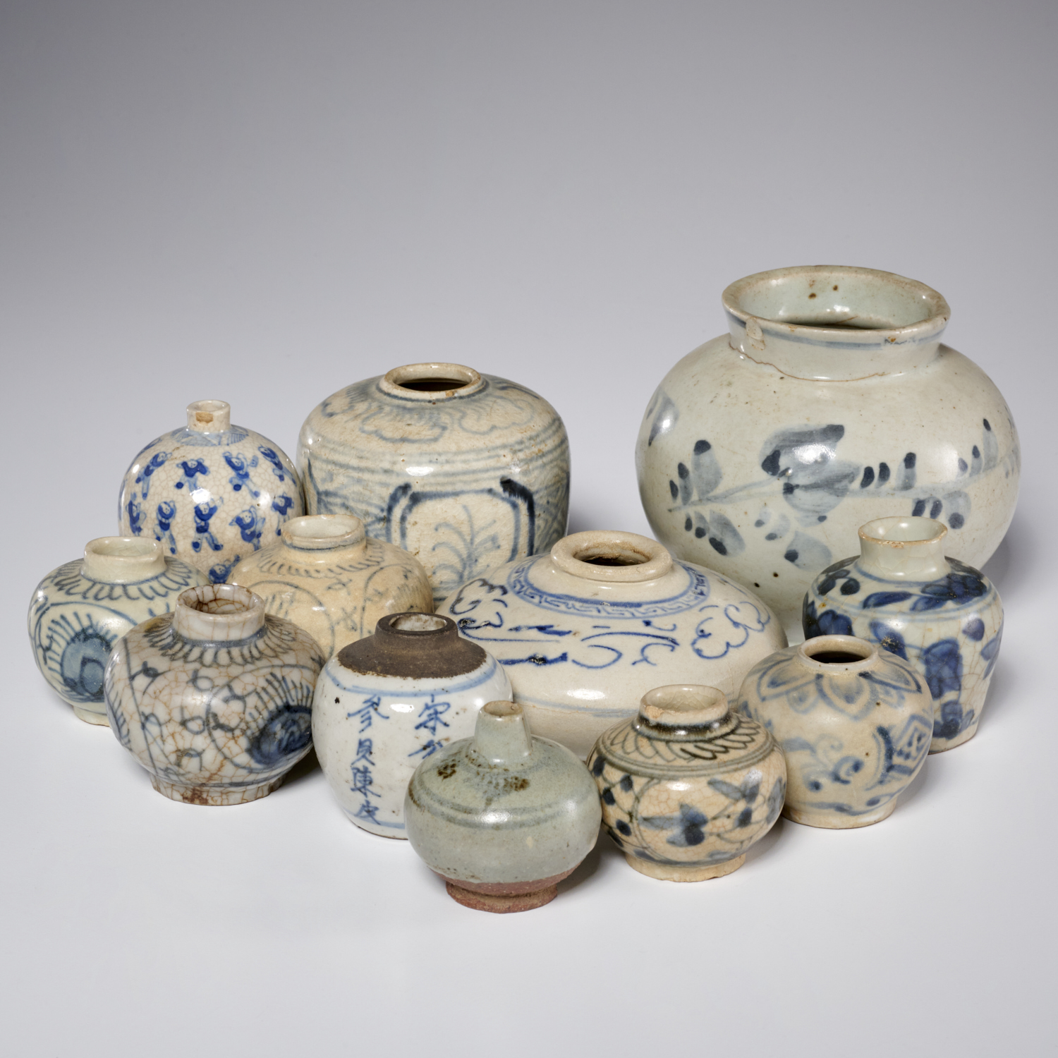 CHINESE BLUE AND WHITE PORCELAIN 360a0f