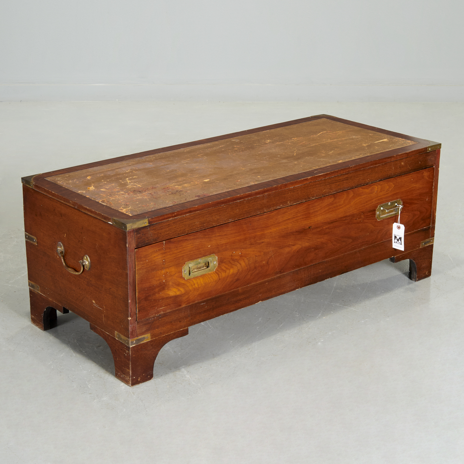 ENGLISH CAMPAIGN CHEST WITH TOOLED 360a95