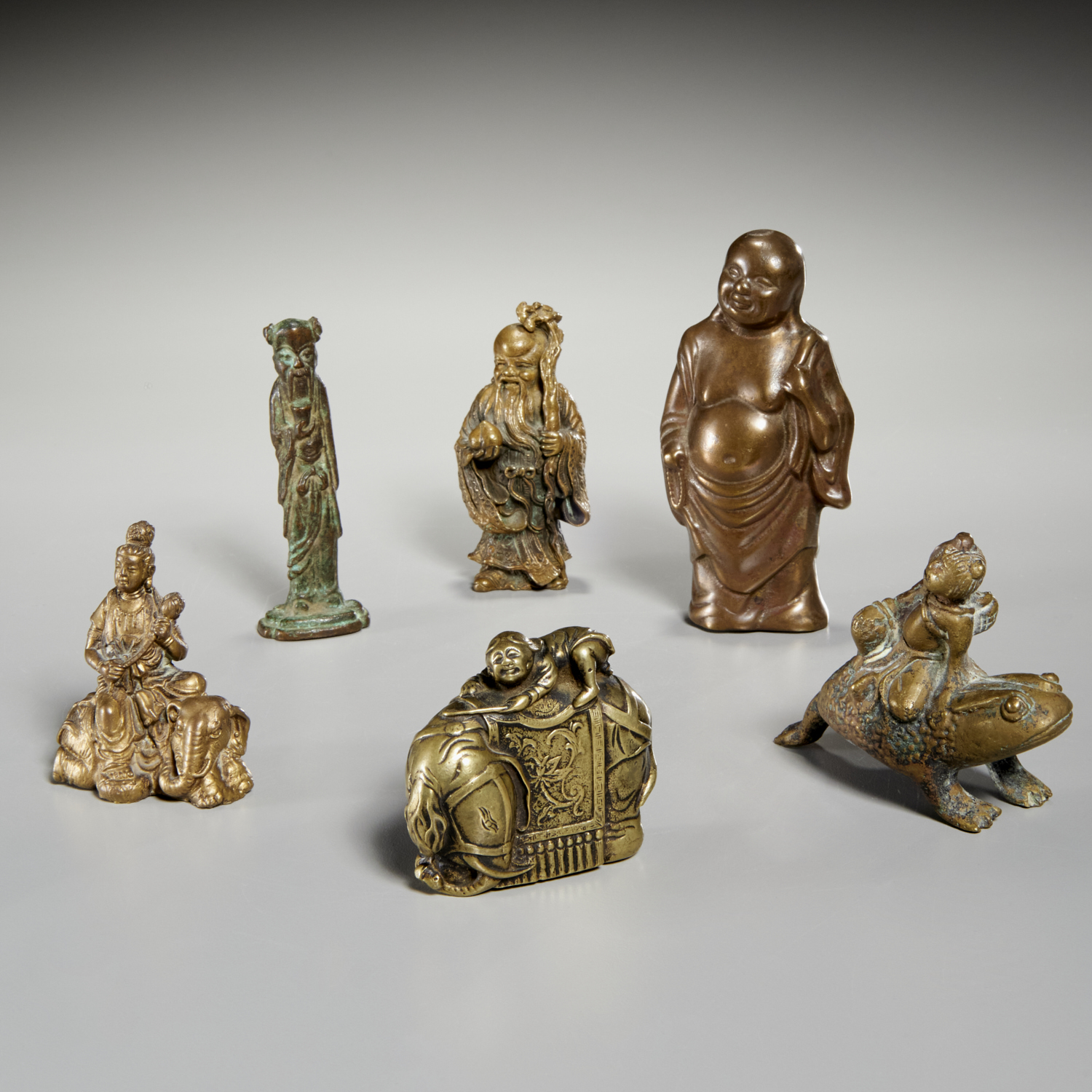 GROUP (6) ANTIQUE CHINESE BRONZE