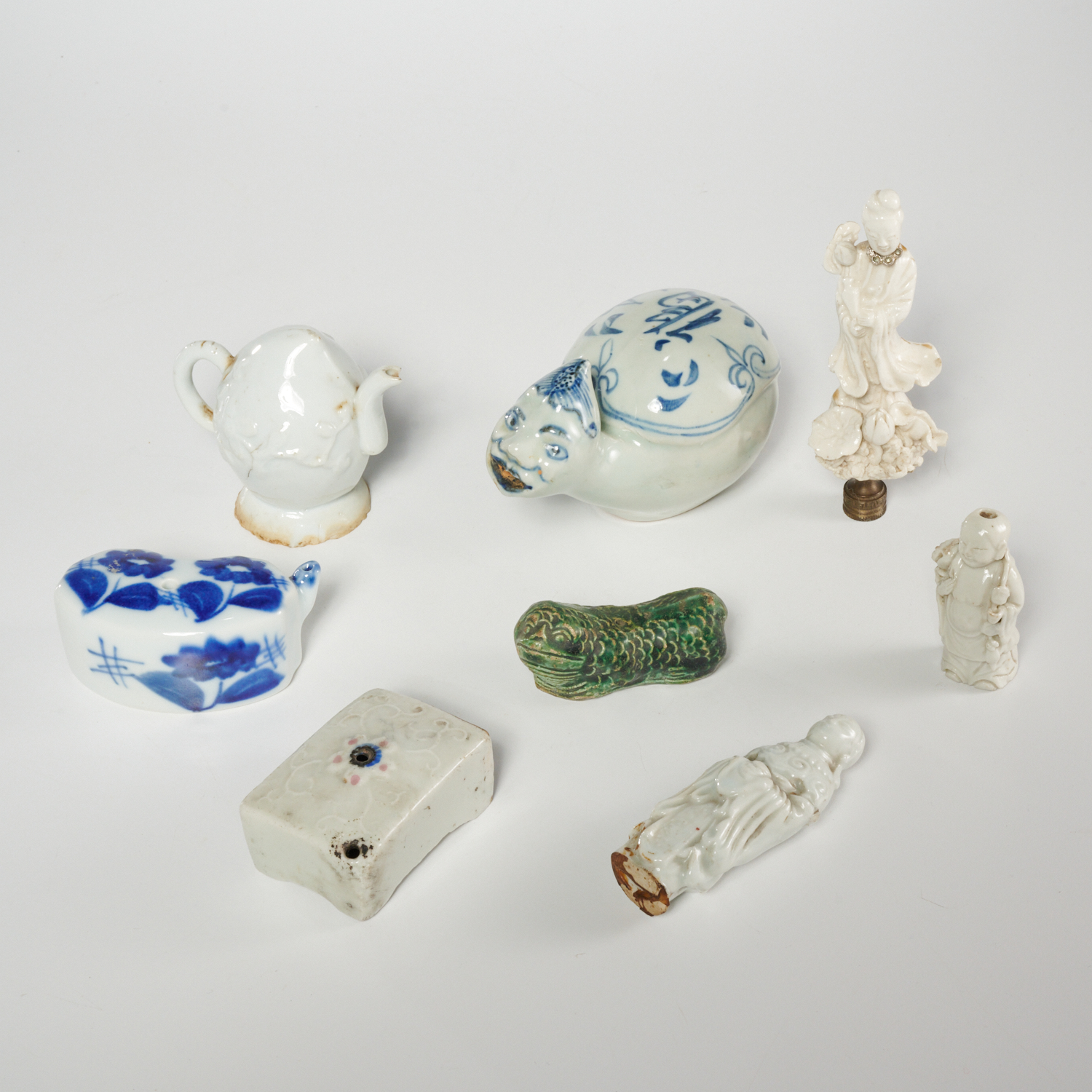 CHINESE PORCELAIN WATER DROPPERS 360bfb