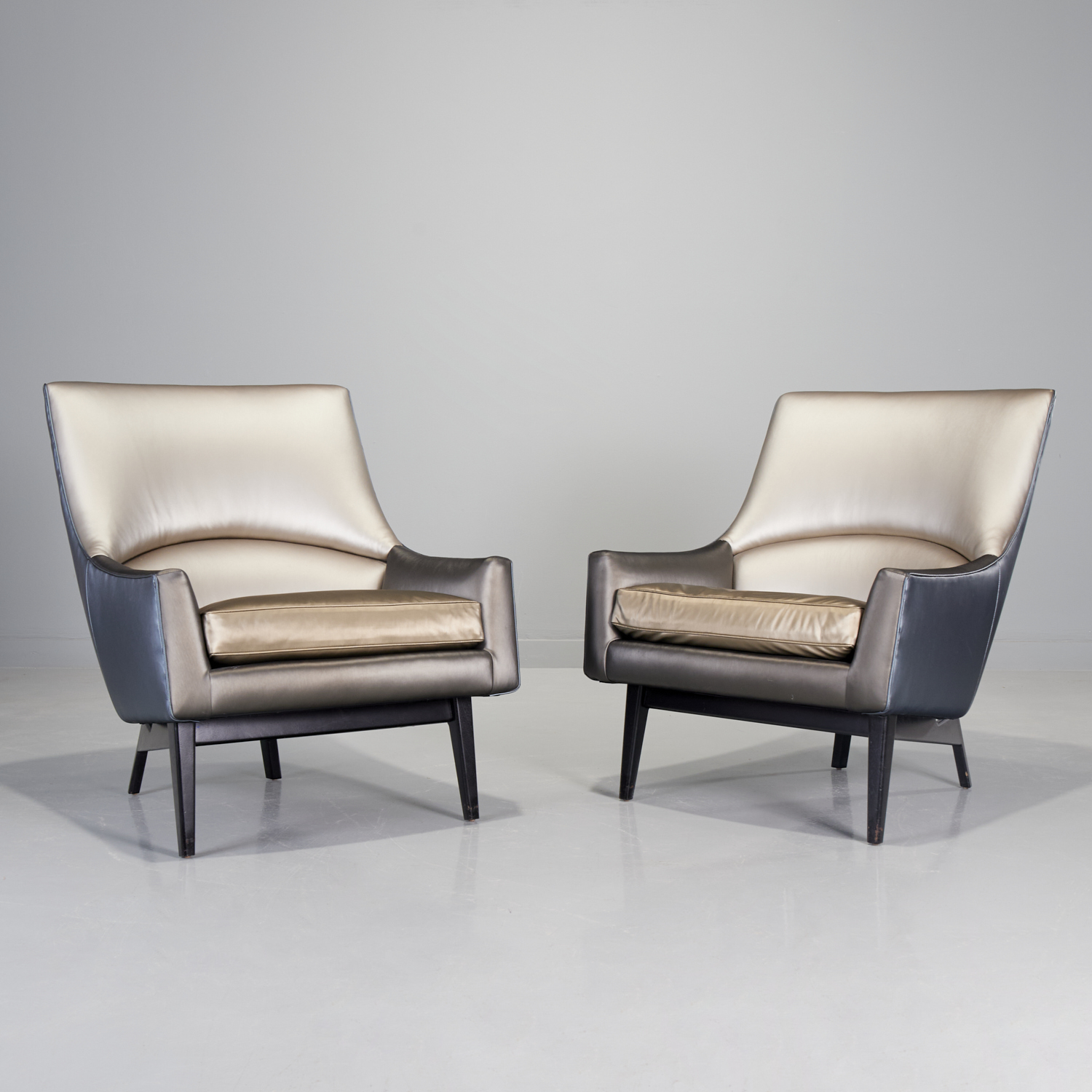 JENS RISOM PAIR A CHAIRS 1960s 2000s  360c1e