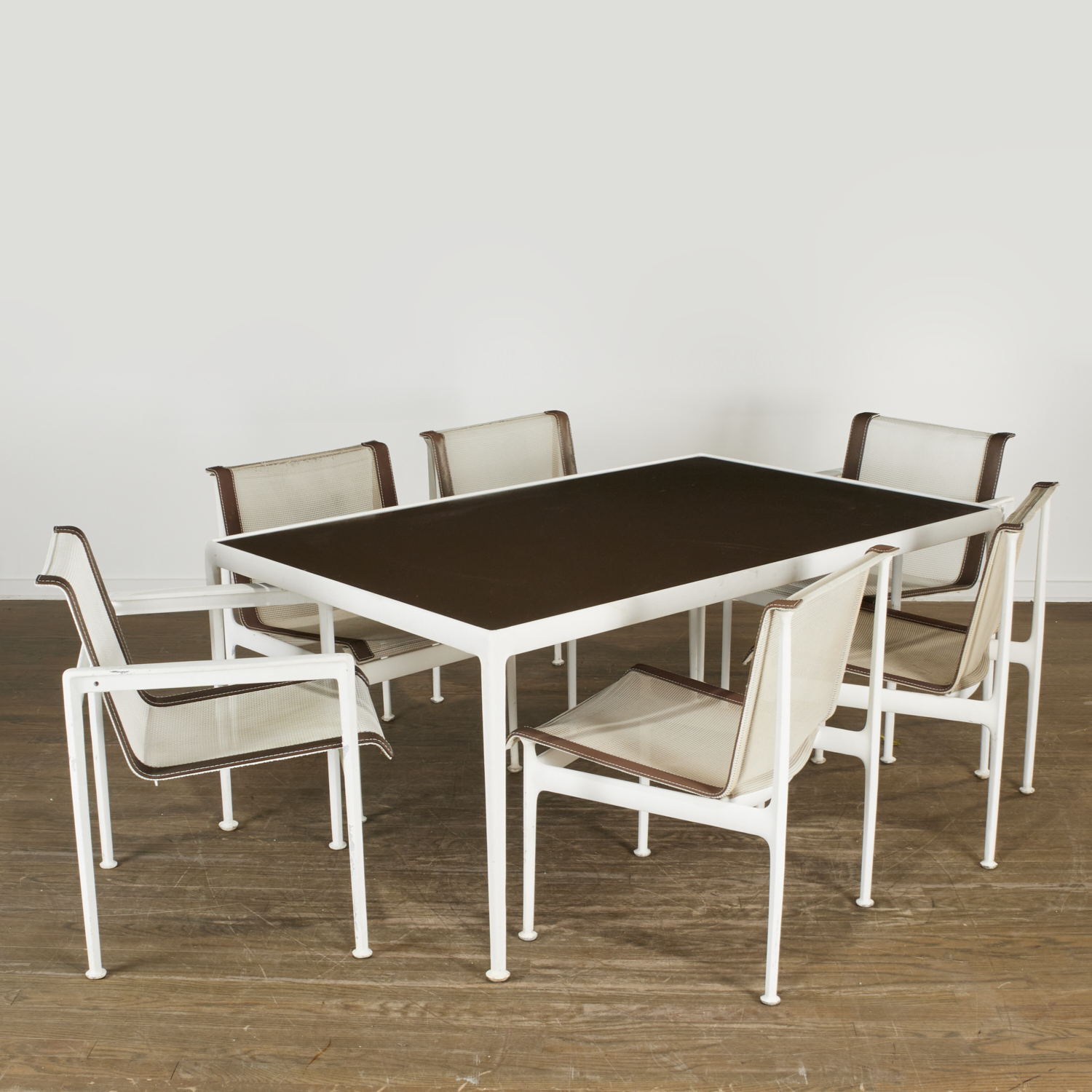 RICHARD SCHULTZ, DINING TABLE AND