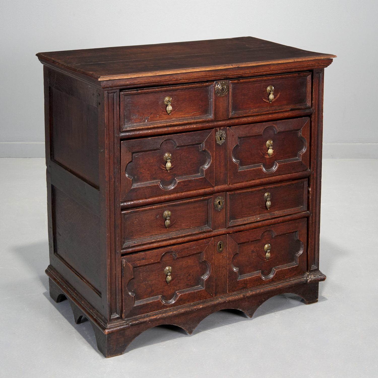 JACOBEAN PANELED OAK CHEST OF DRAWERS 360e86