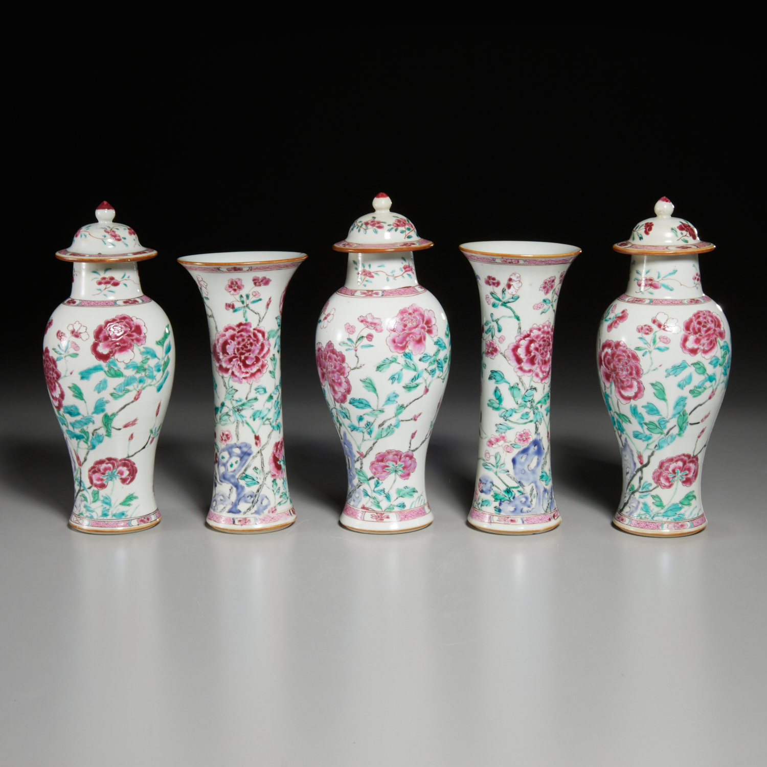 CHINESE EXPORT (5) PIECE GARNITURE