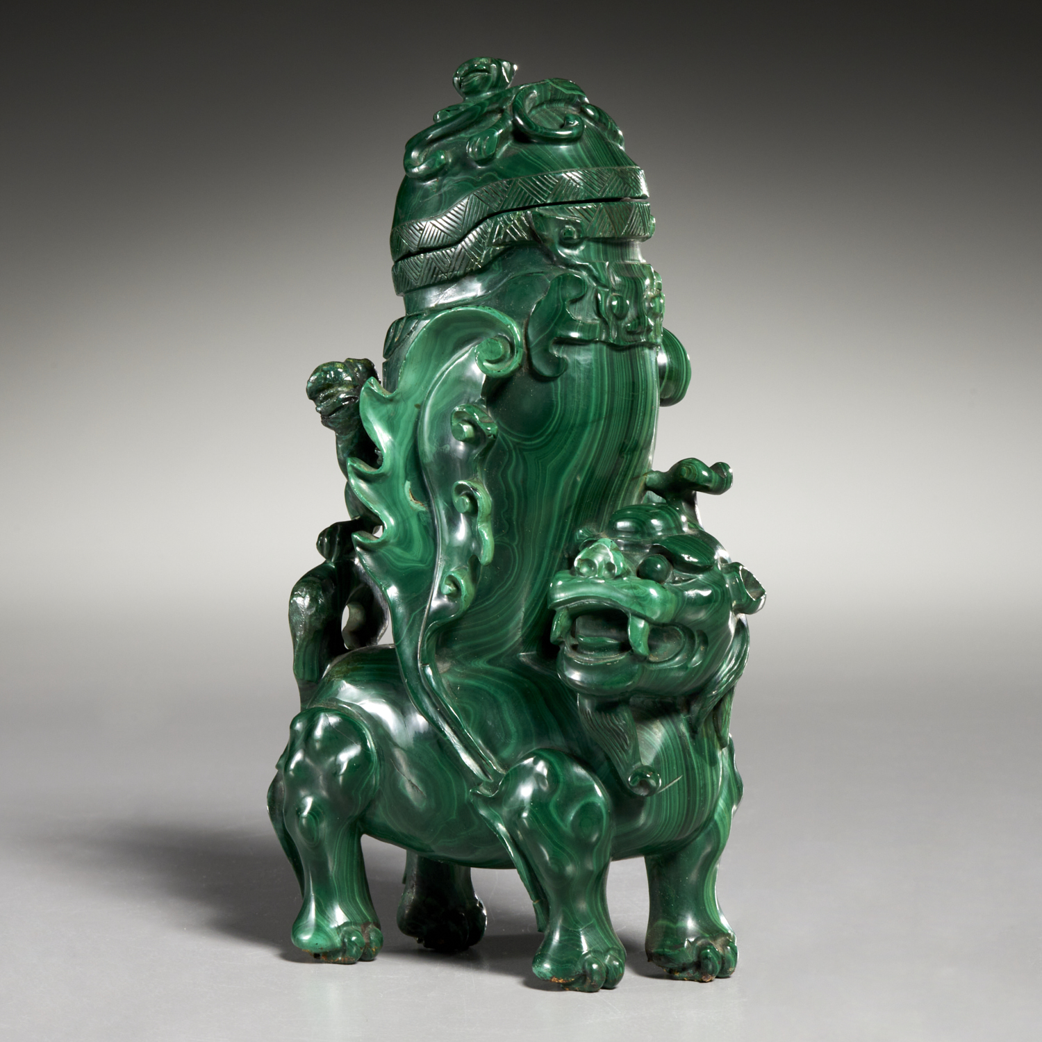 CHINESE FINELY CARVED MALACHITE