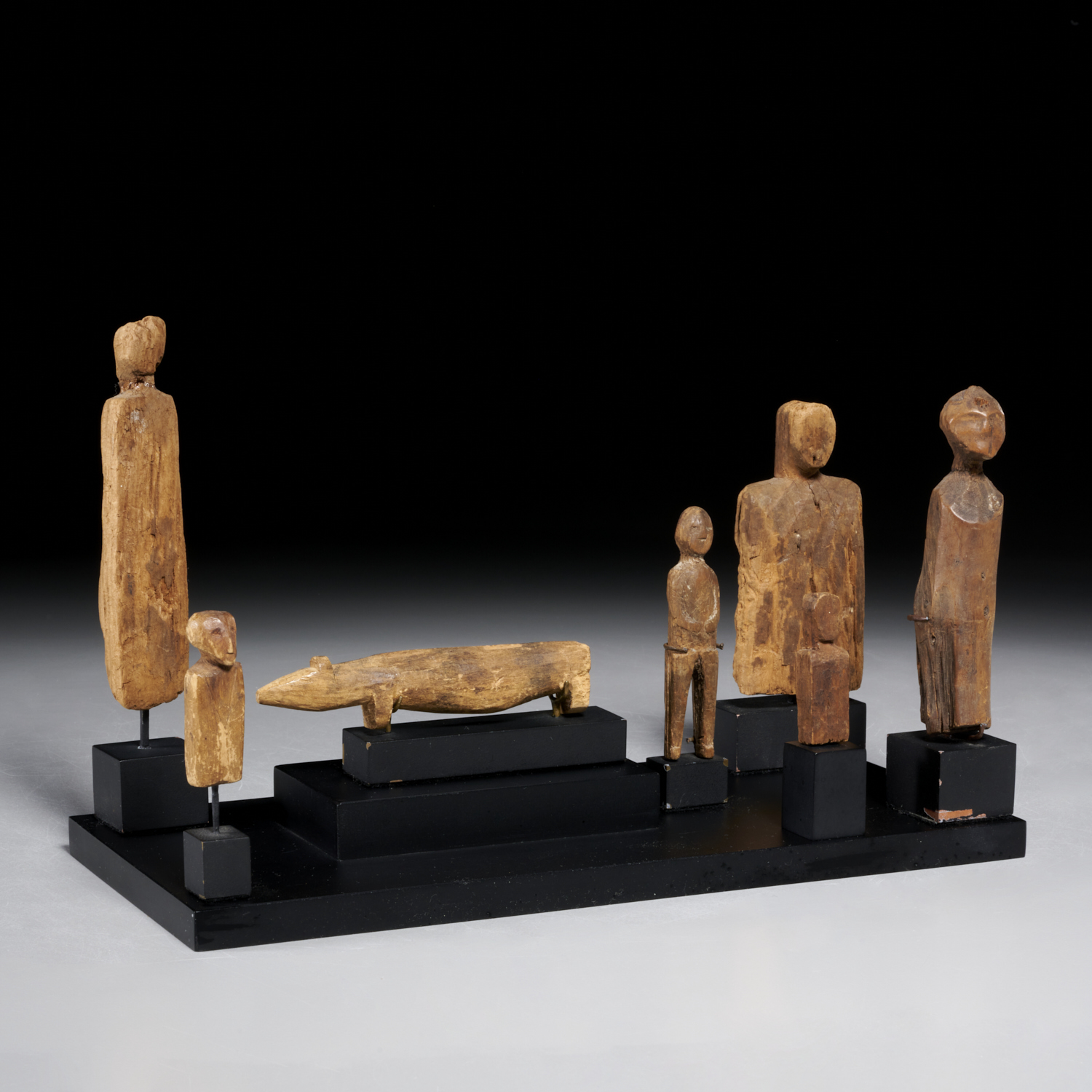 GROUP 7 OLD INUIT WOOD CARVED 360f91