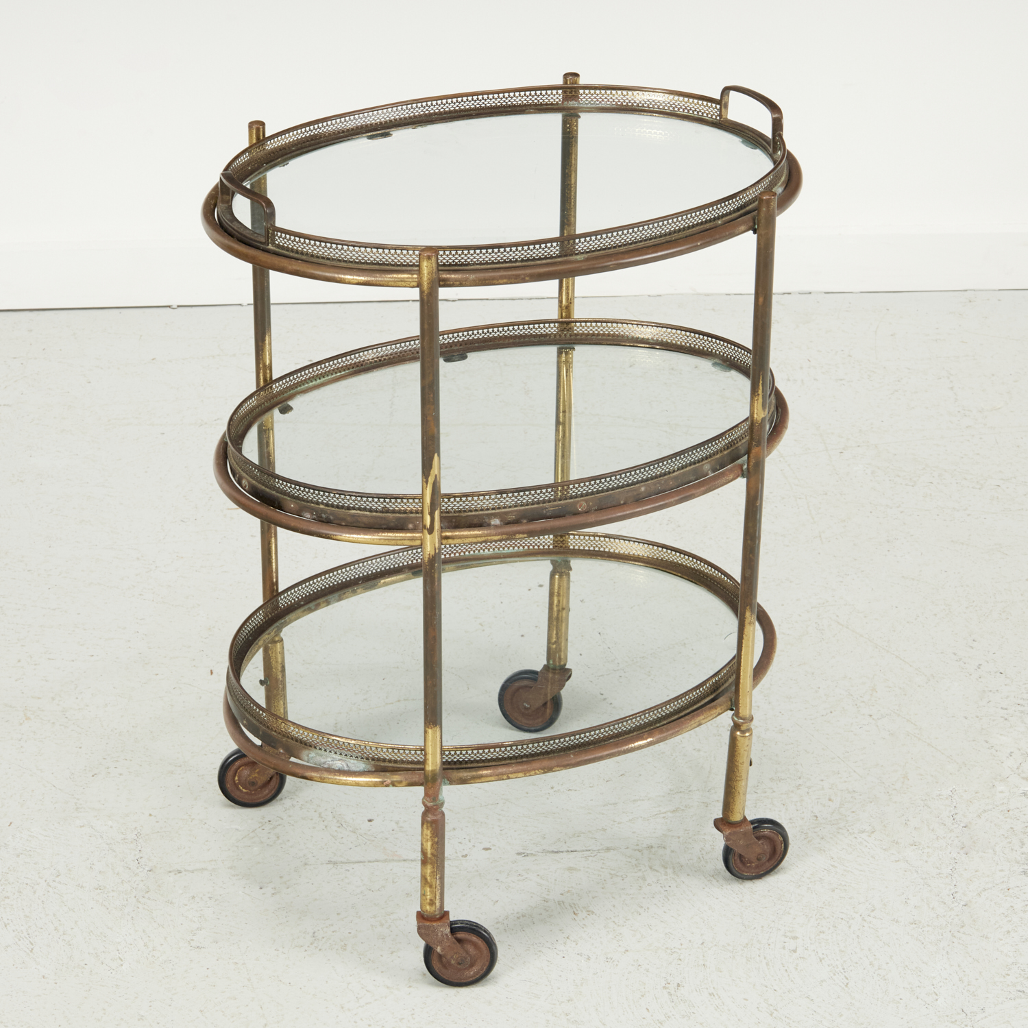 BAGUES STYLE THREE TIERED BRASS 361041