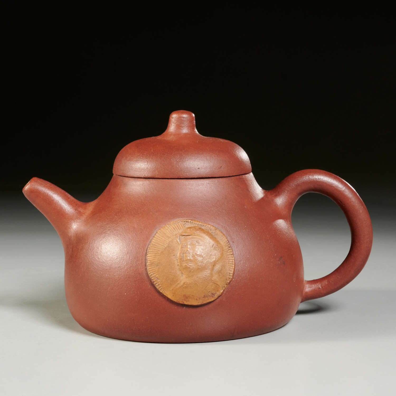 MARK OF GU JINGZHOU, YIXING MAO TEAPOT