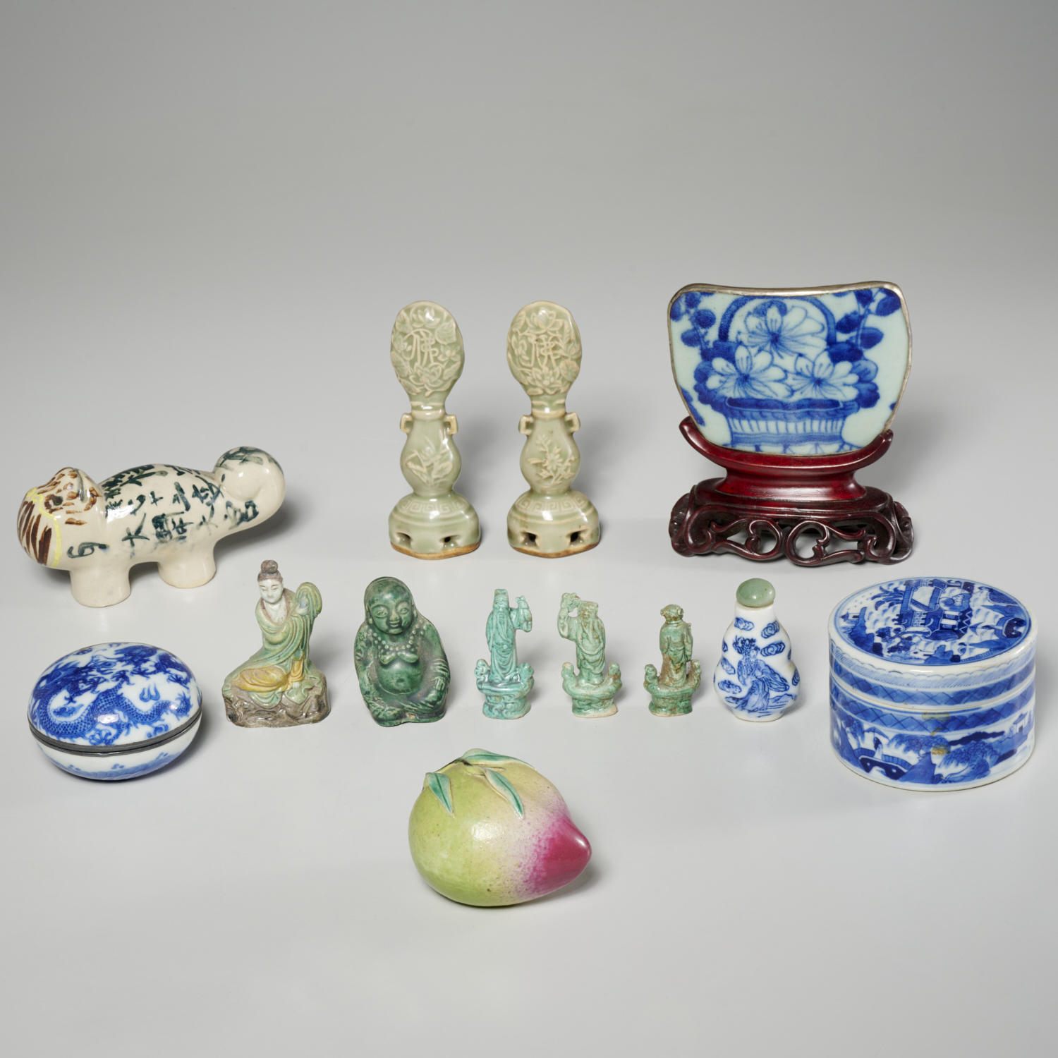 COLLECTION 13 CHINESE PORCELAIN 3611c1