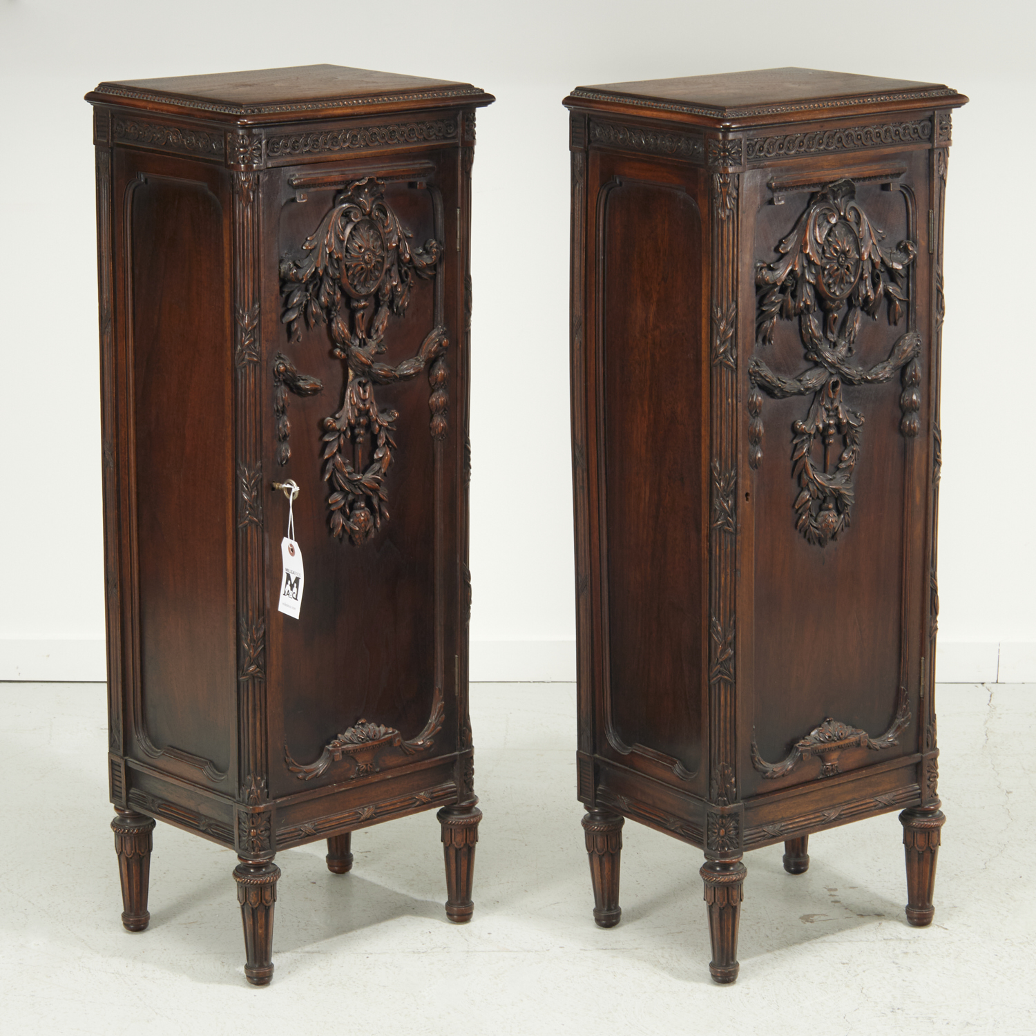 PAIR LOUIS XVI STYLE SIDE CABINETS 36135c