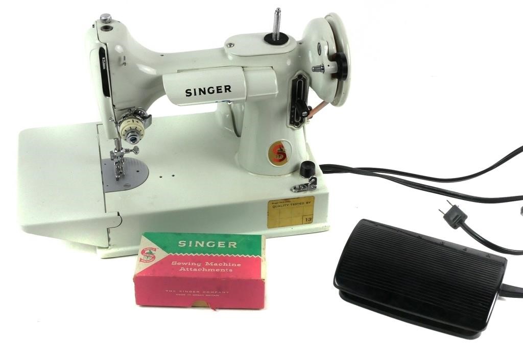 WHITE SINGER FEATHERWEIGHT SEWING 363ad7