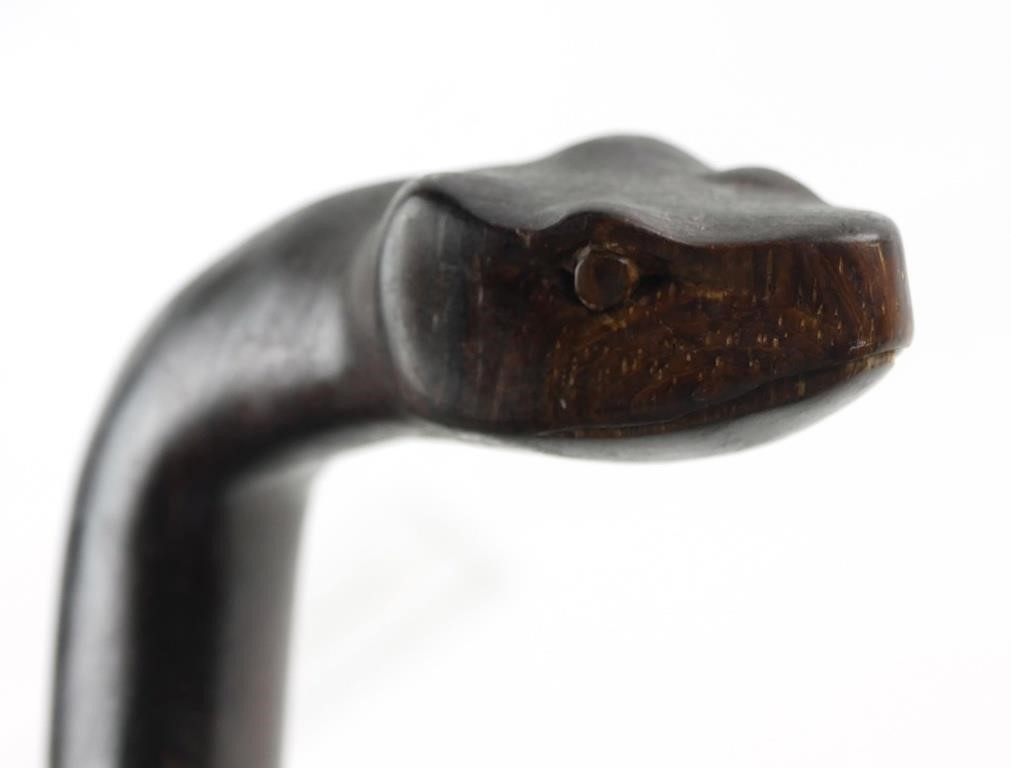 VINTAGE CARVED SNAKE WALKING STICKMeasures