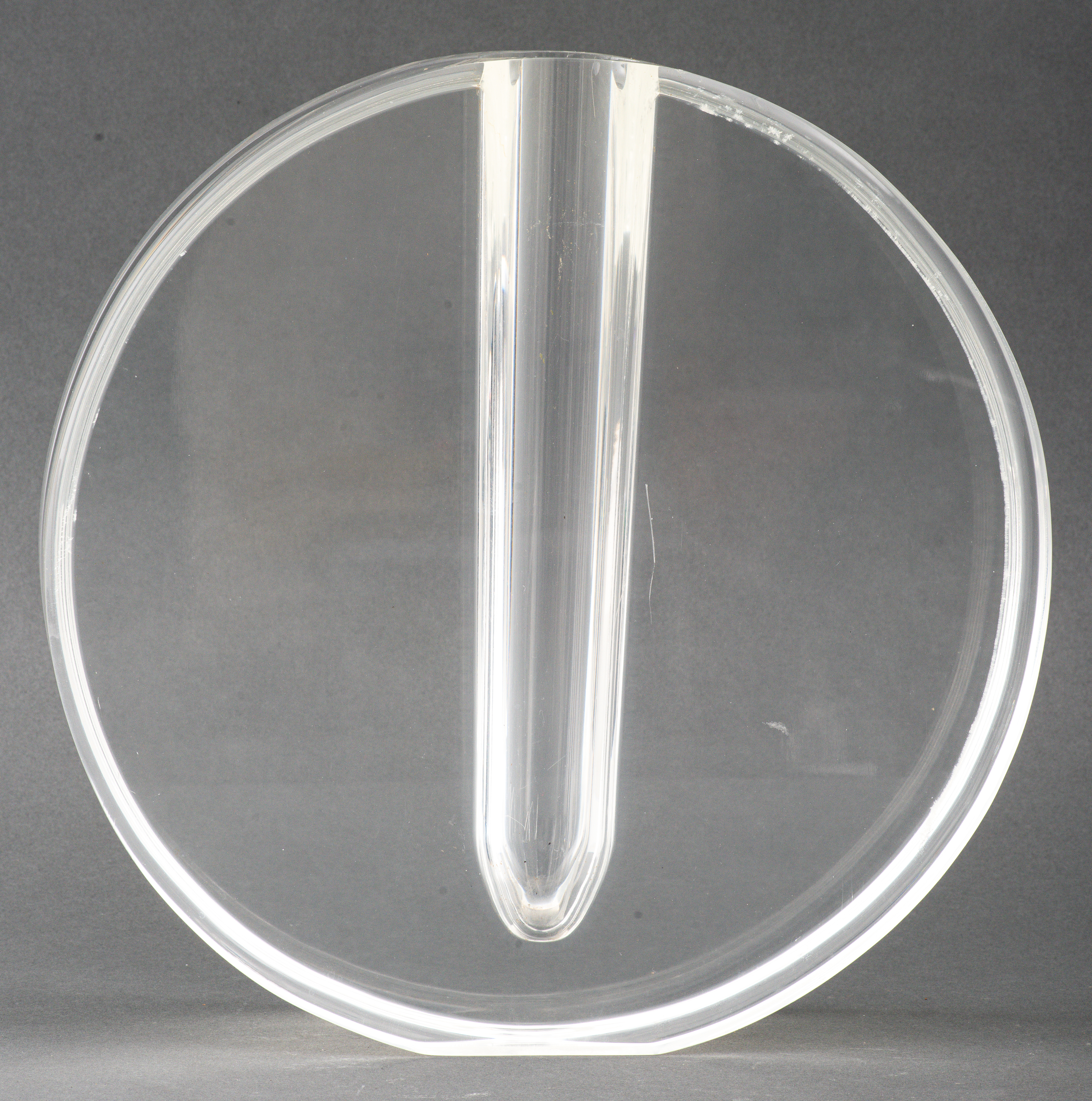 POST MODERN LUCITE DISC SHAPE VASE 363b63