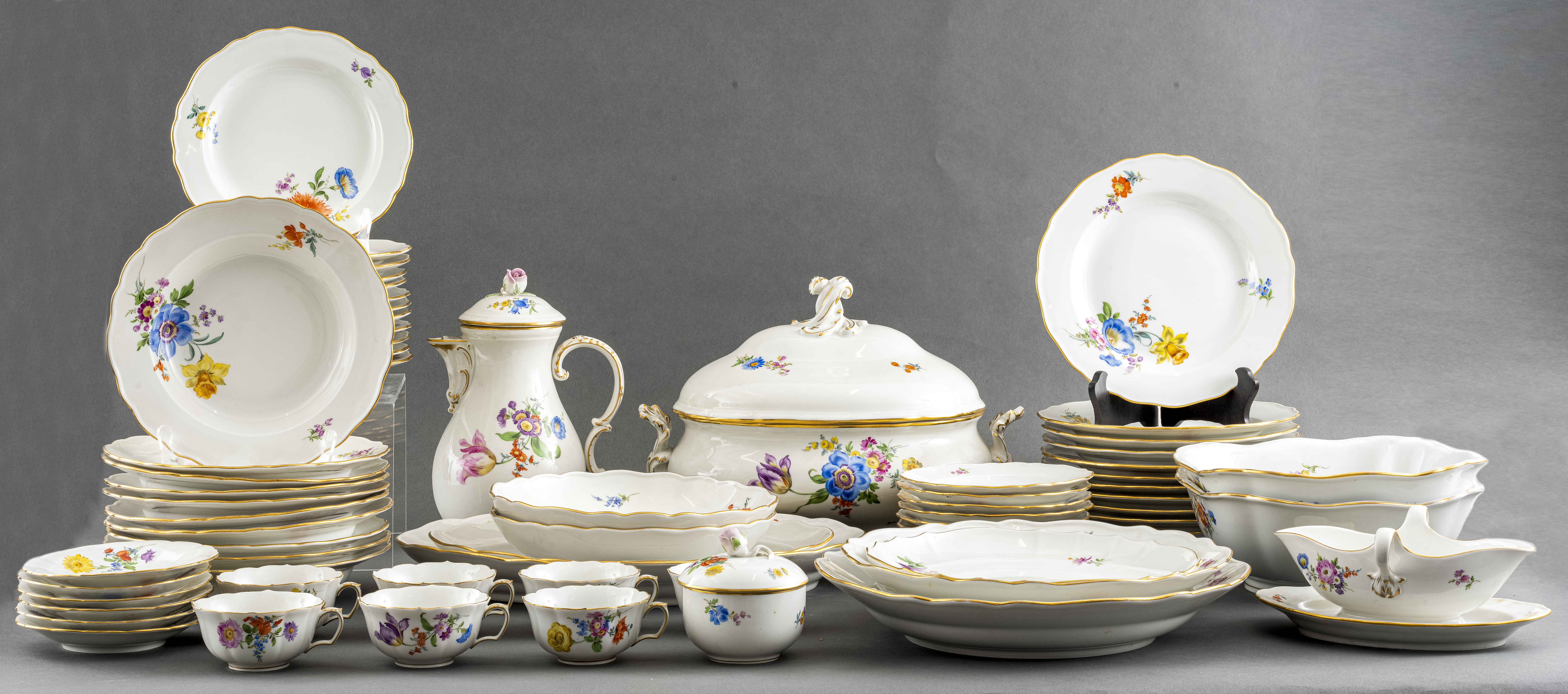 MEISSEN FLORAL PORCELAIN PARTIAL