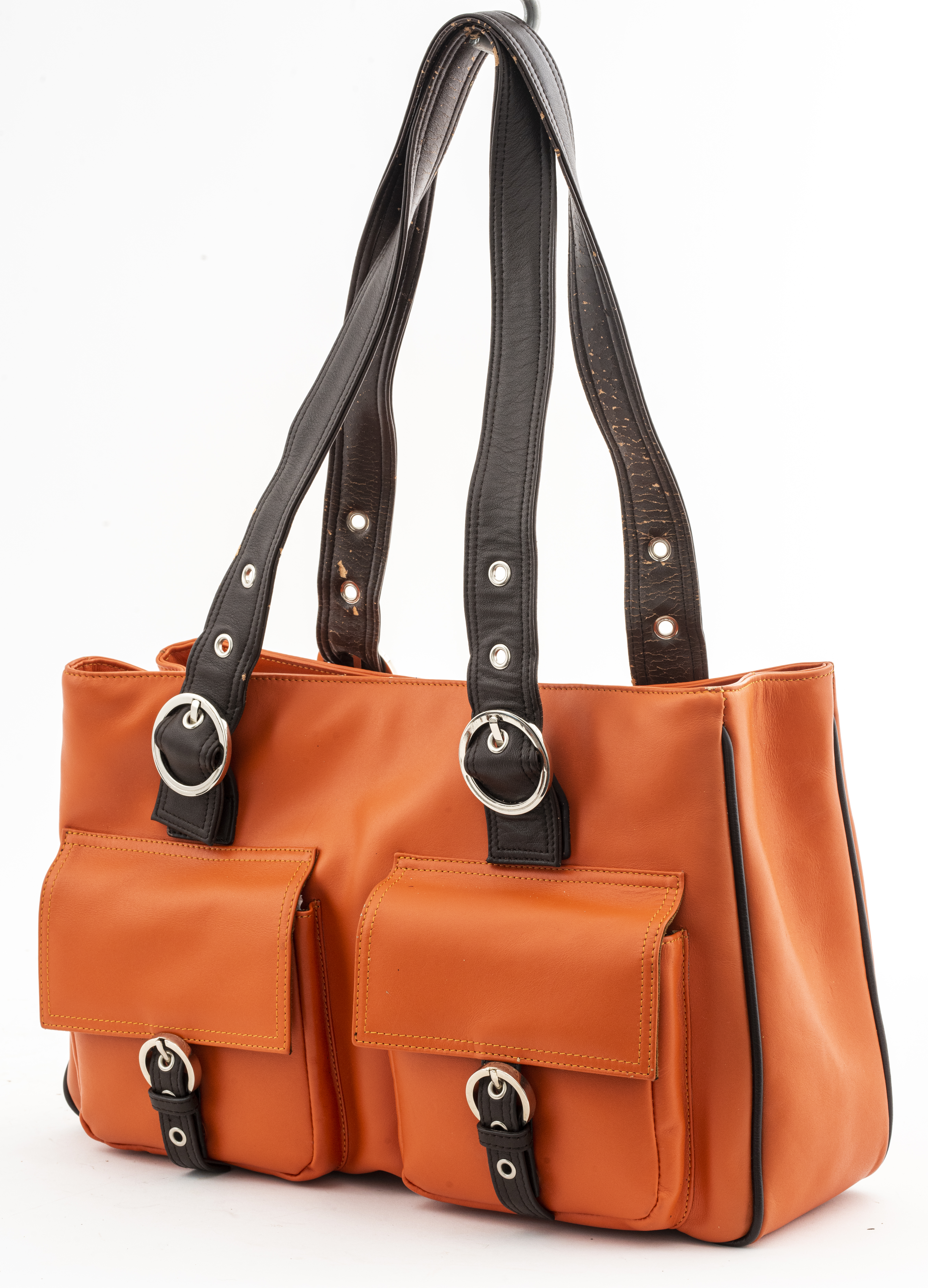 THE FIND ORANGE LEATHER PURSE The 363c82