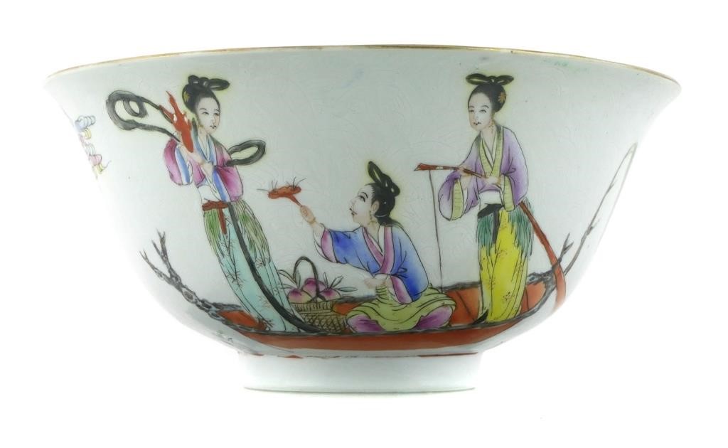 ANTIQUE CHINESE PORCELAIN BOWLChinese